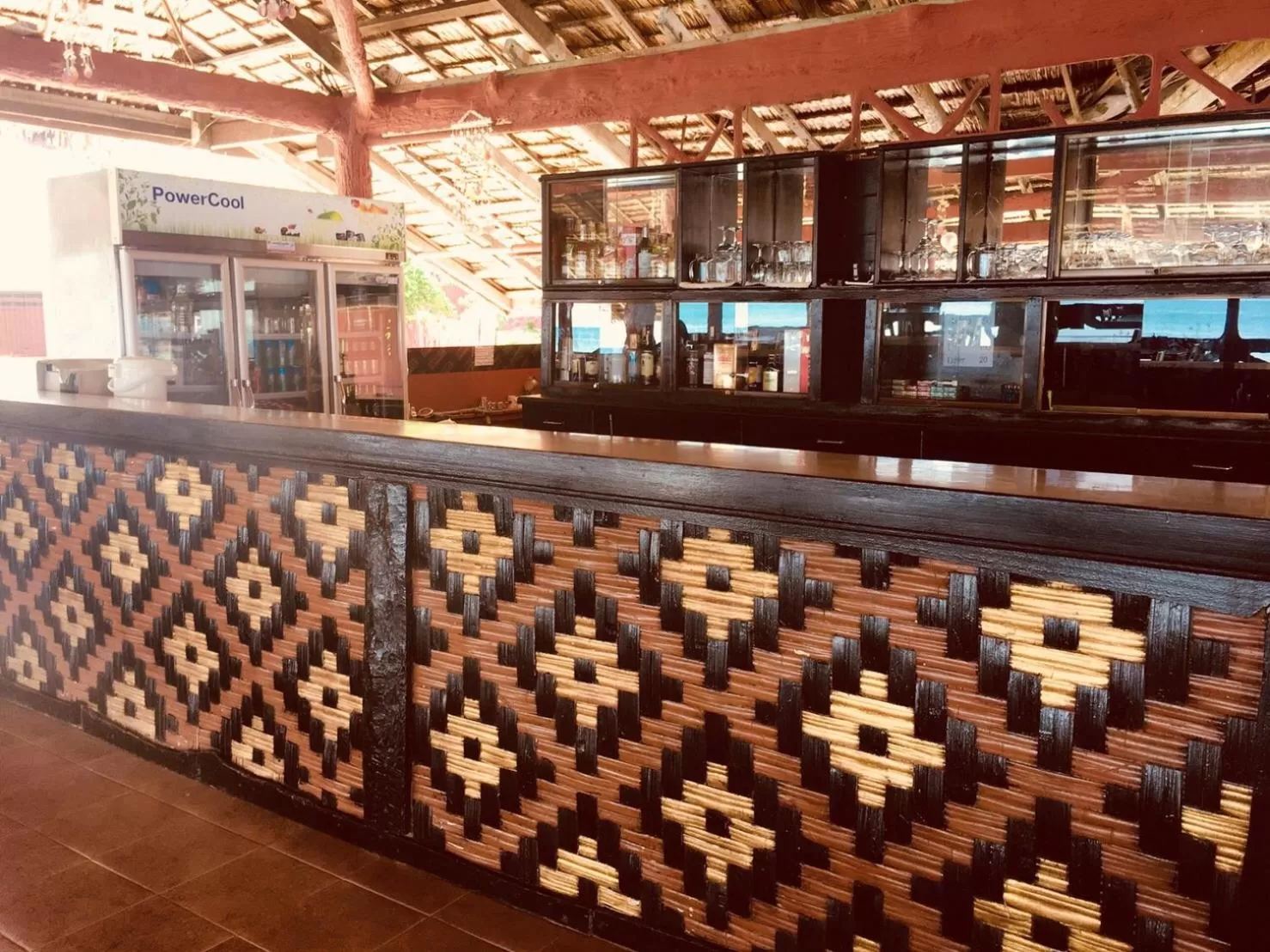 Alcoholic drinks in Koh Ngai Resort