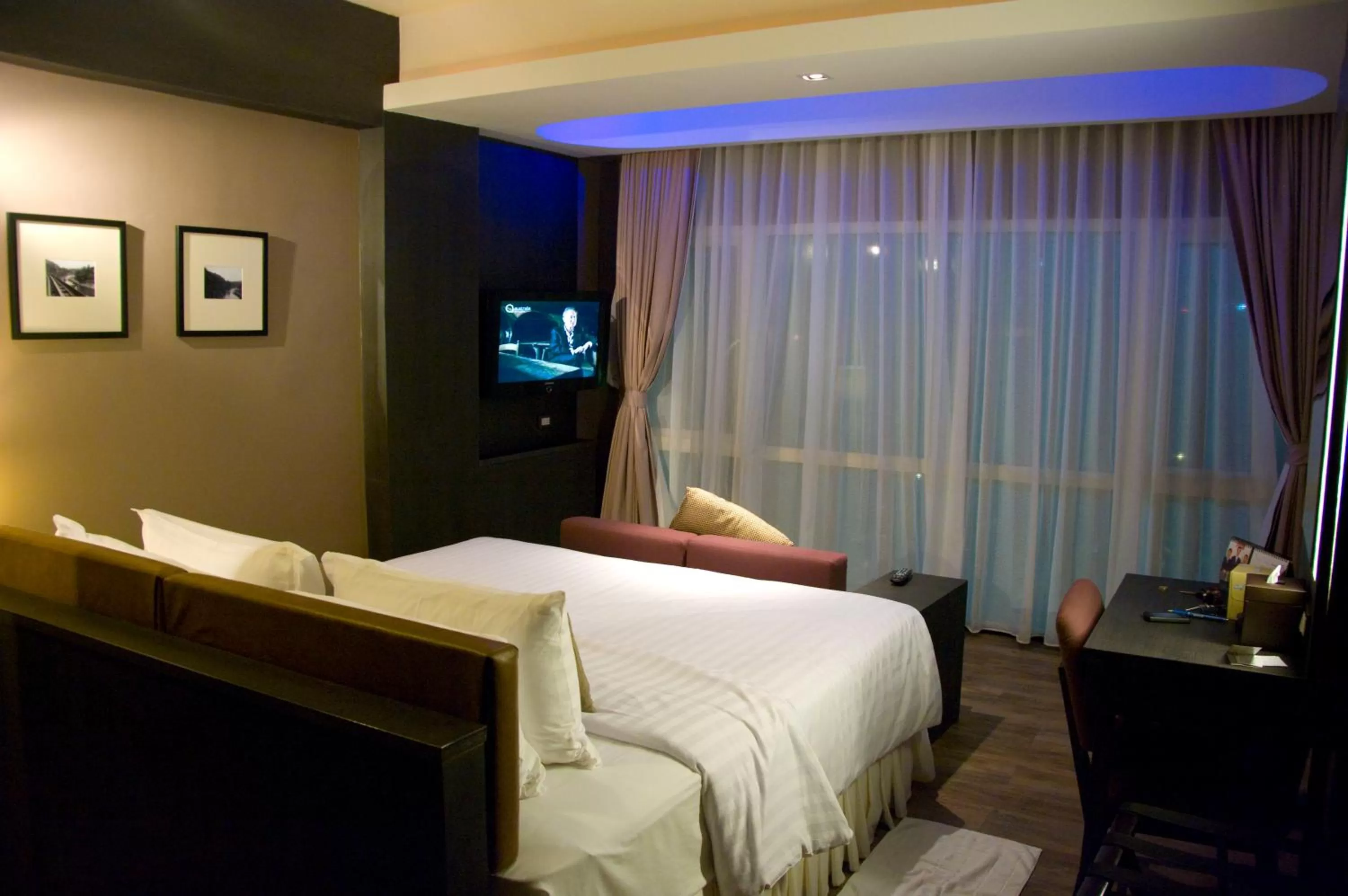 Photo of the whole room, Bed in AYA Boutique Hotel Pattaya - SHA Plus