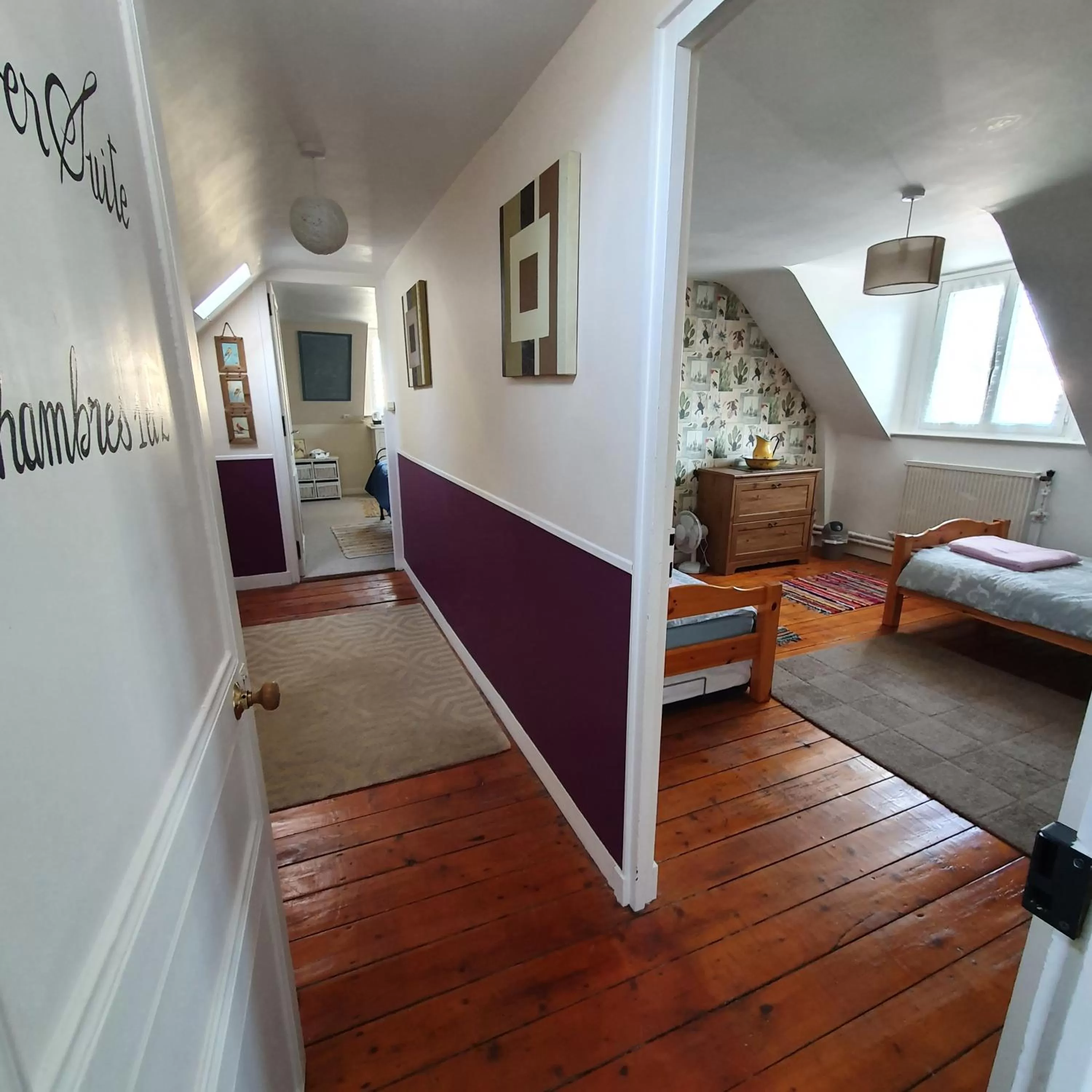 Photo of the whole room, Bed in Chambres Dhôtes Numéro 1