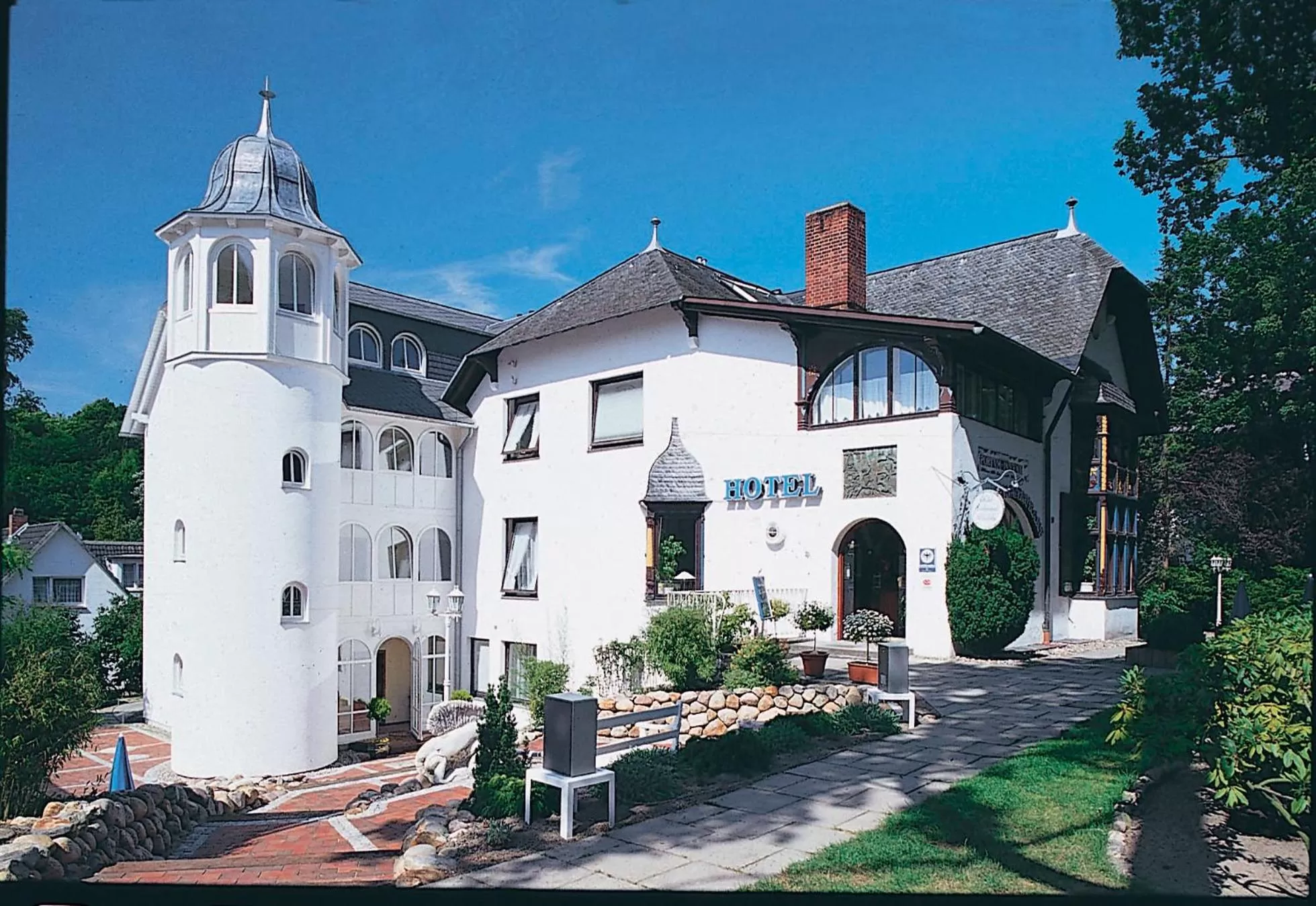 Property building in Hotel Villa Gropius