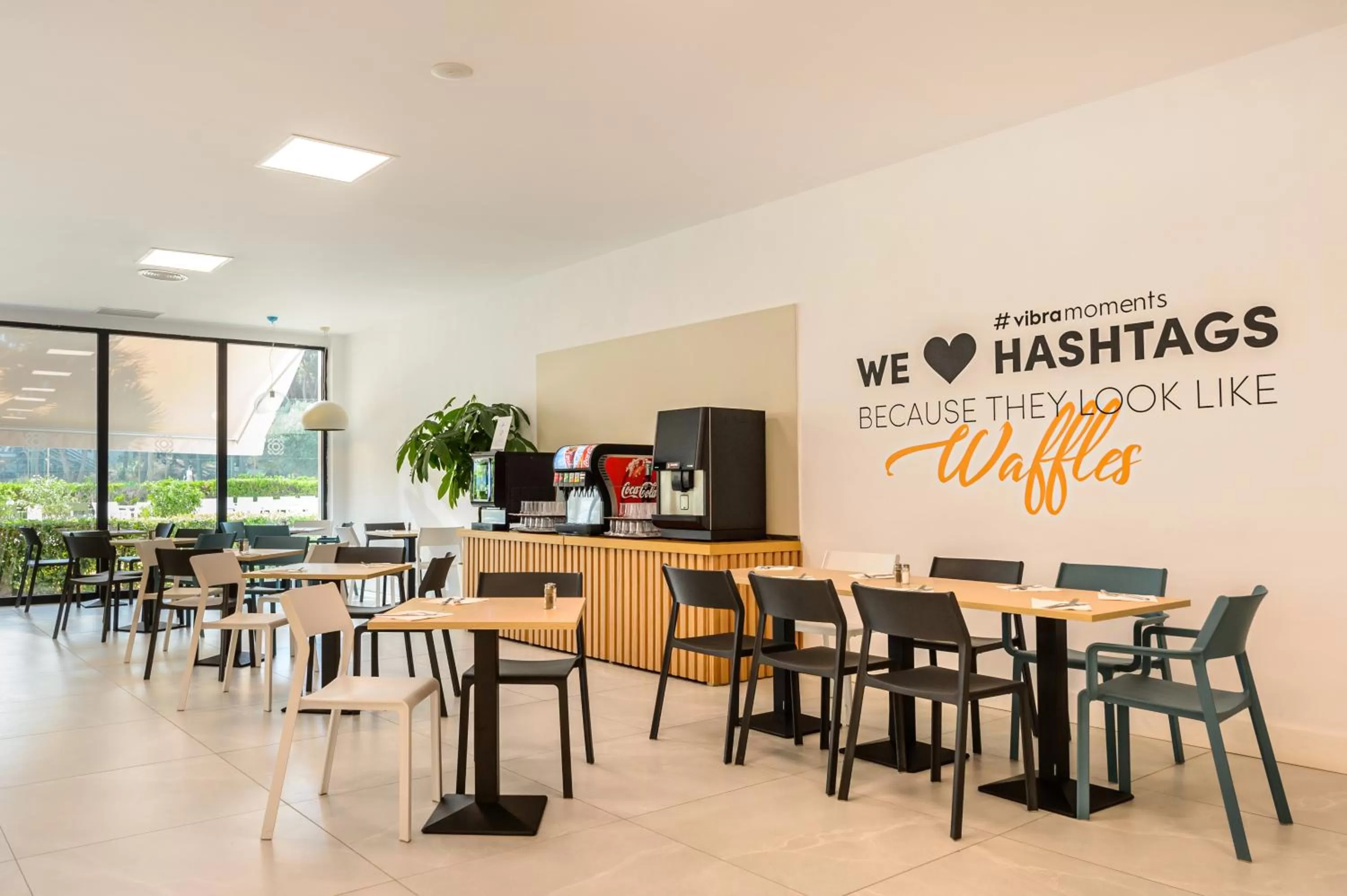 Restaurant/places to eat in Hotel Vibra Beverly Playa