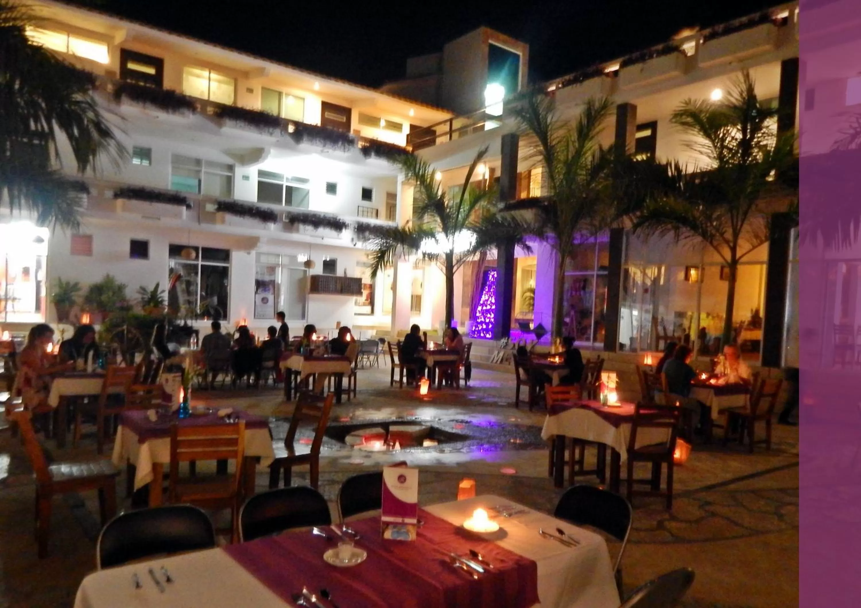 Restaurant/places to eat in Hotel Rockaway