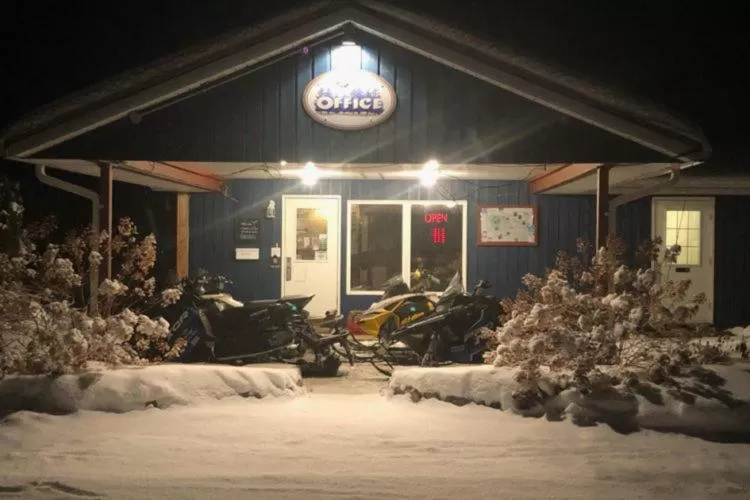 Hush Lodge and Cottages