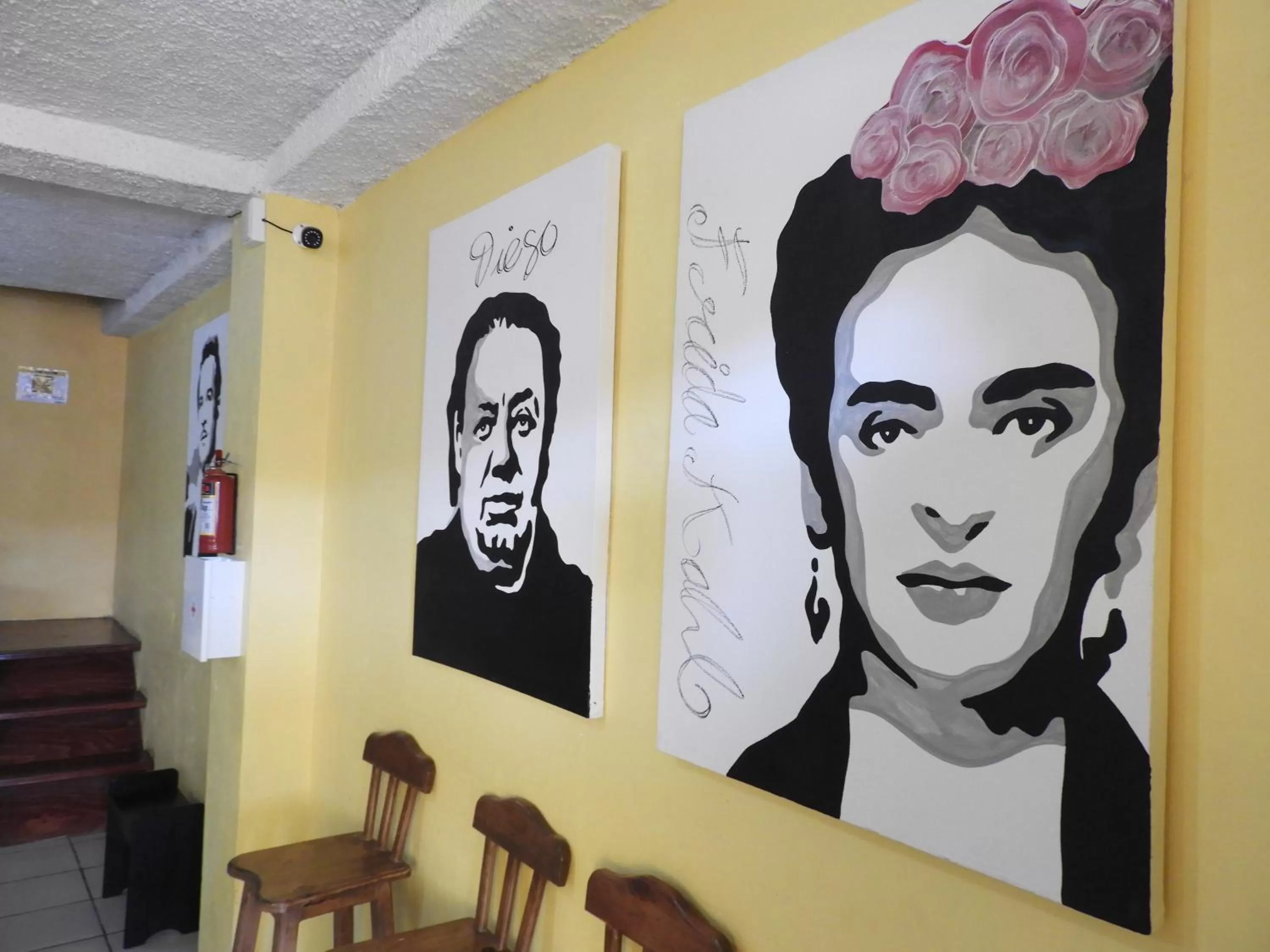 Communal lounge/ TV room in La Lotería Panoramic House & Rooftop by Lunian