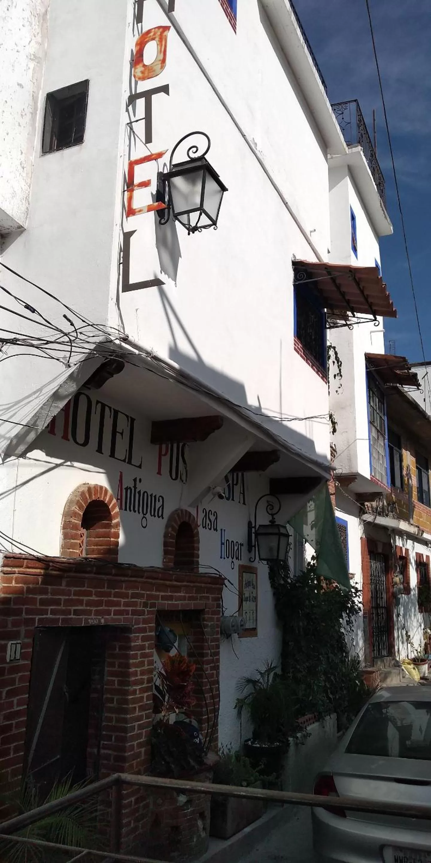 Property building in Hotel Posada Spa Antigua Casa Hogar