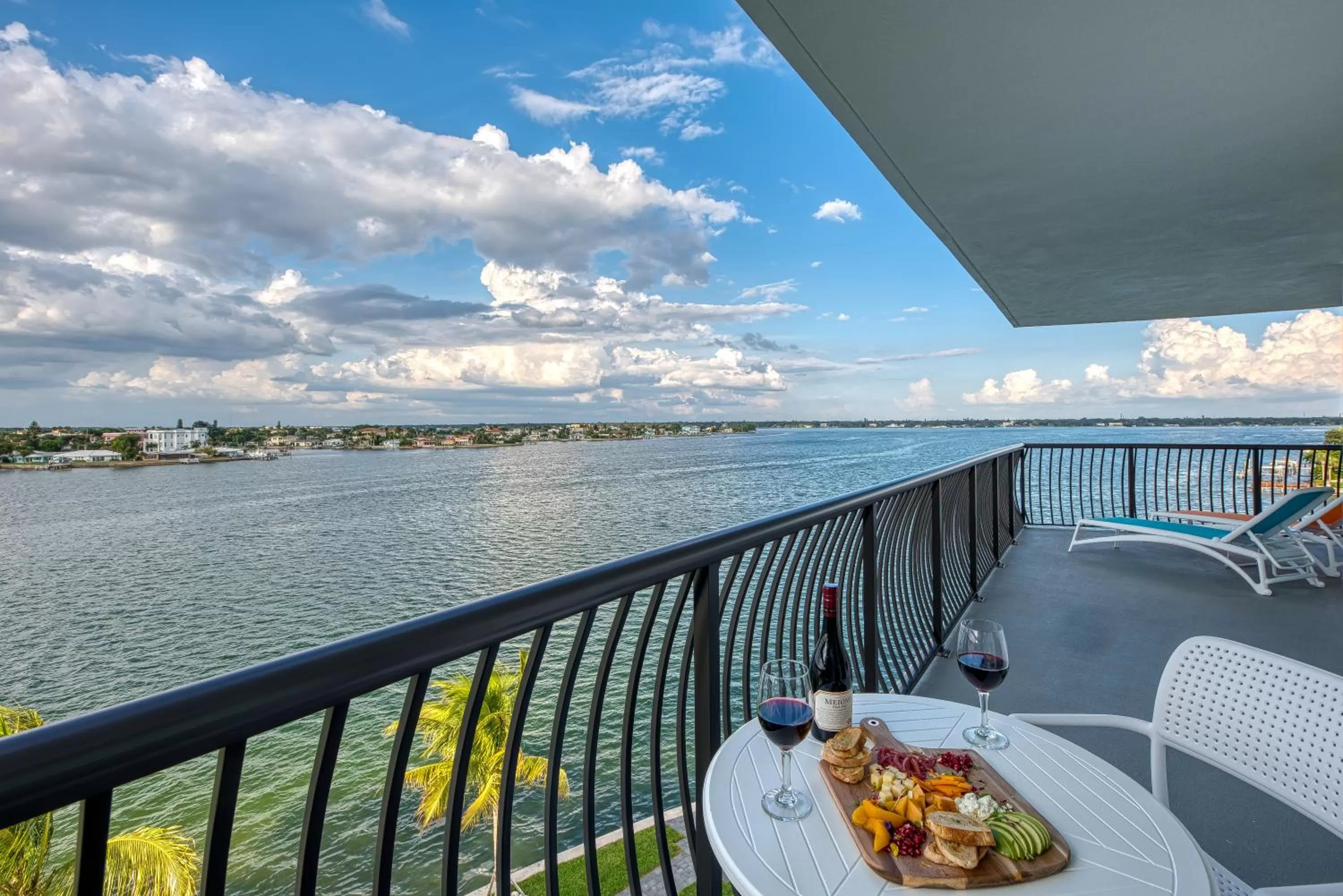 FUSION Resort Waterfront Suites