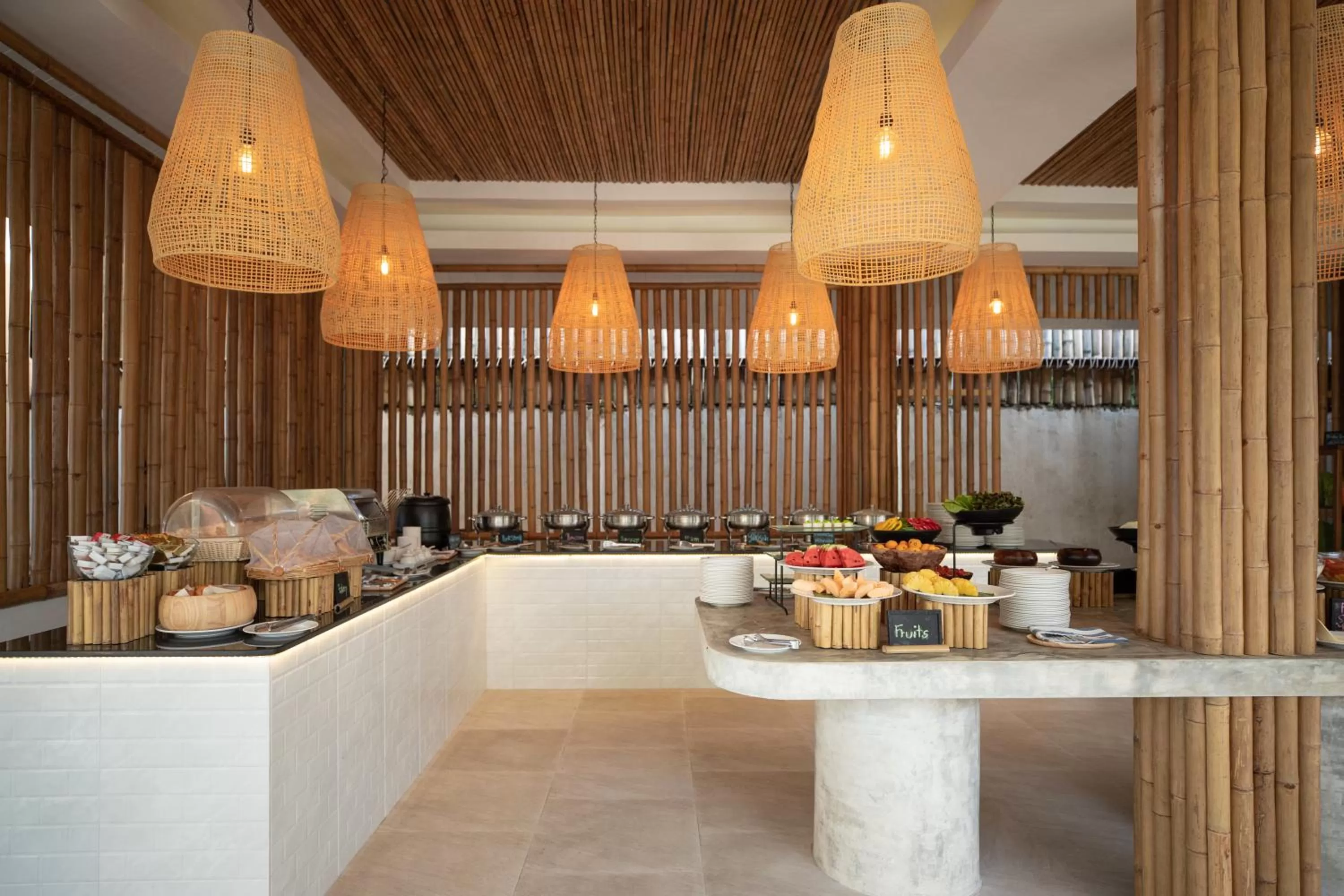 Restaurant/places to eat in VAYNA Boutique Koh Chang