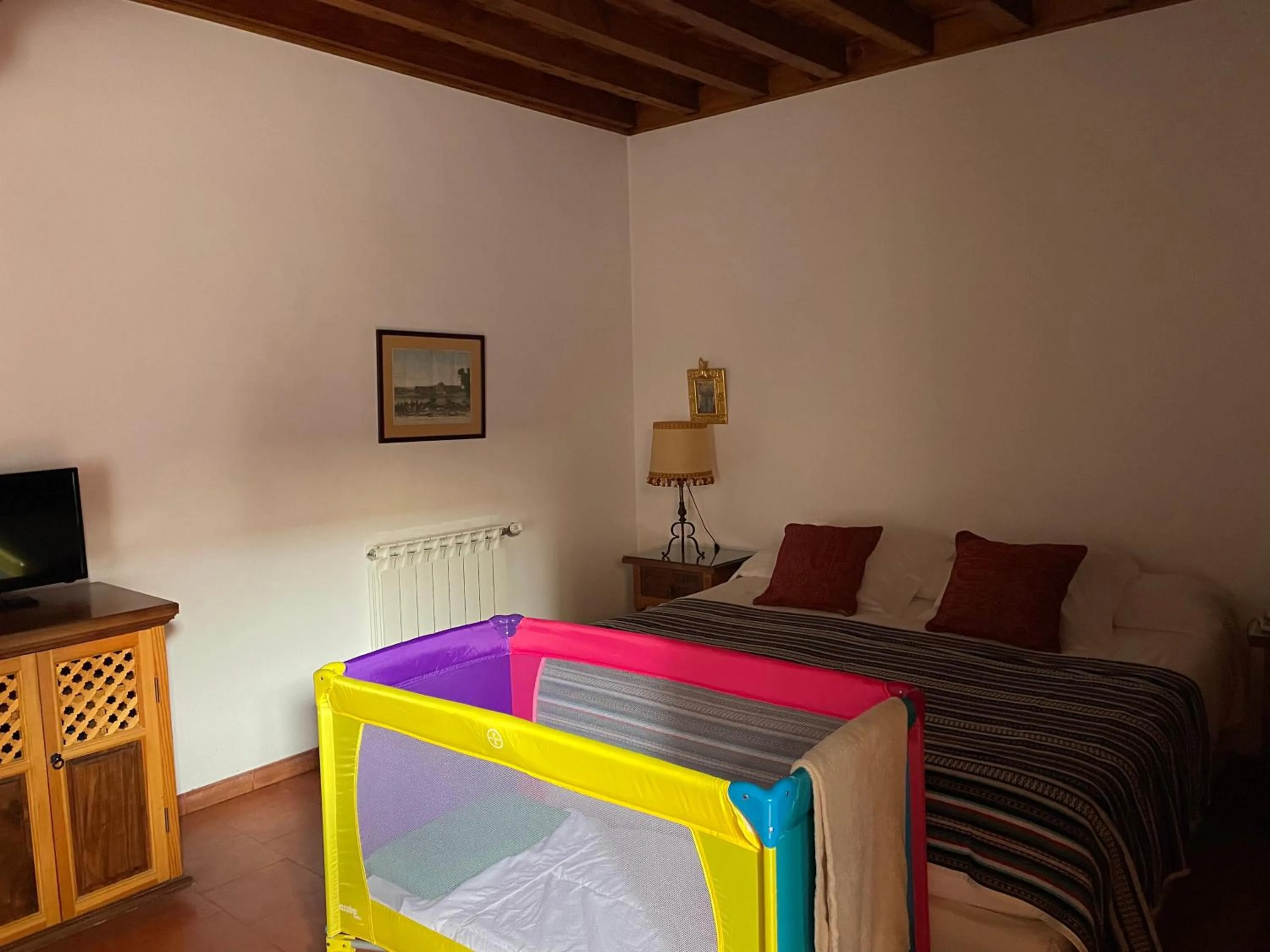 Classic Double or Twin Room in Hotel Santa Isabel La Real