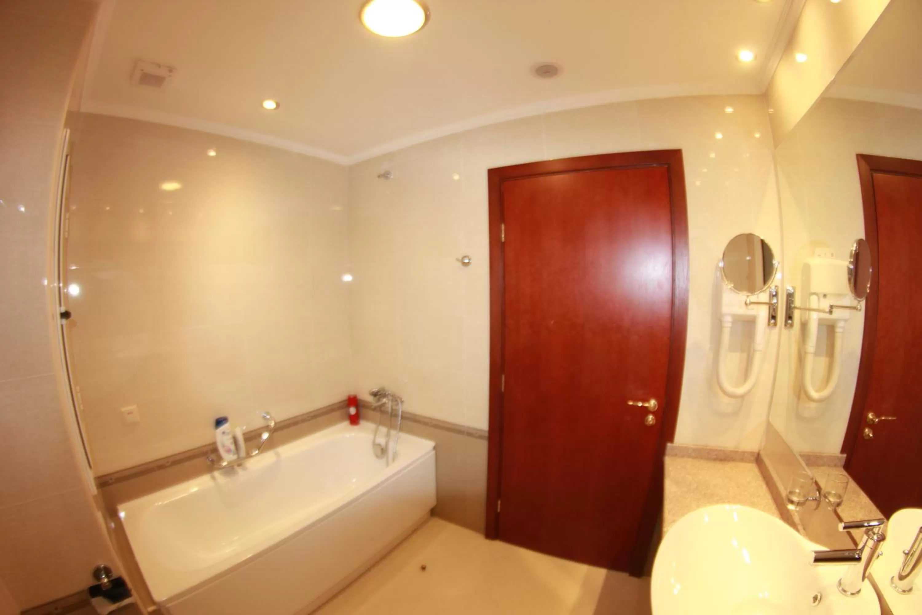 Bathroom in Downtown Bansko Resort