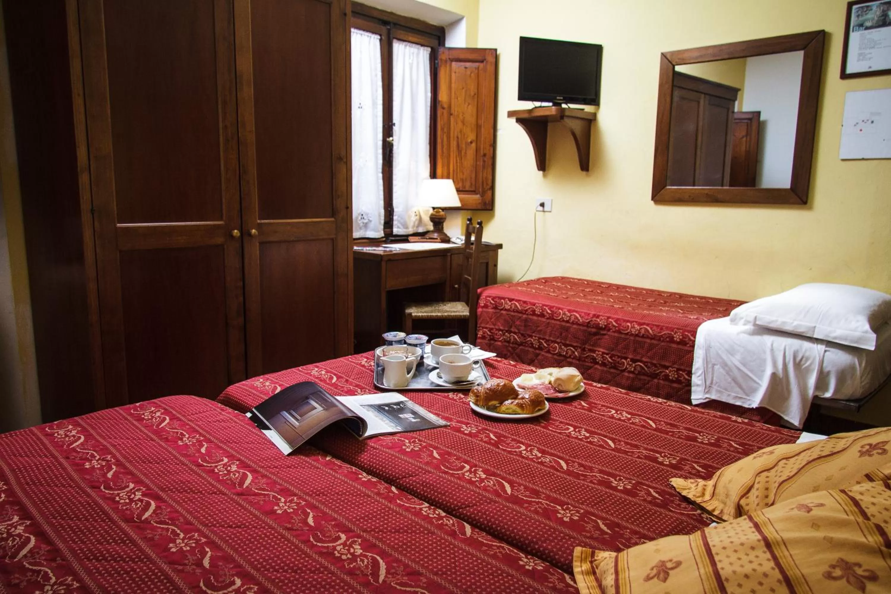 Bedroom, Bed in Hotel Nizza