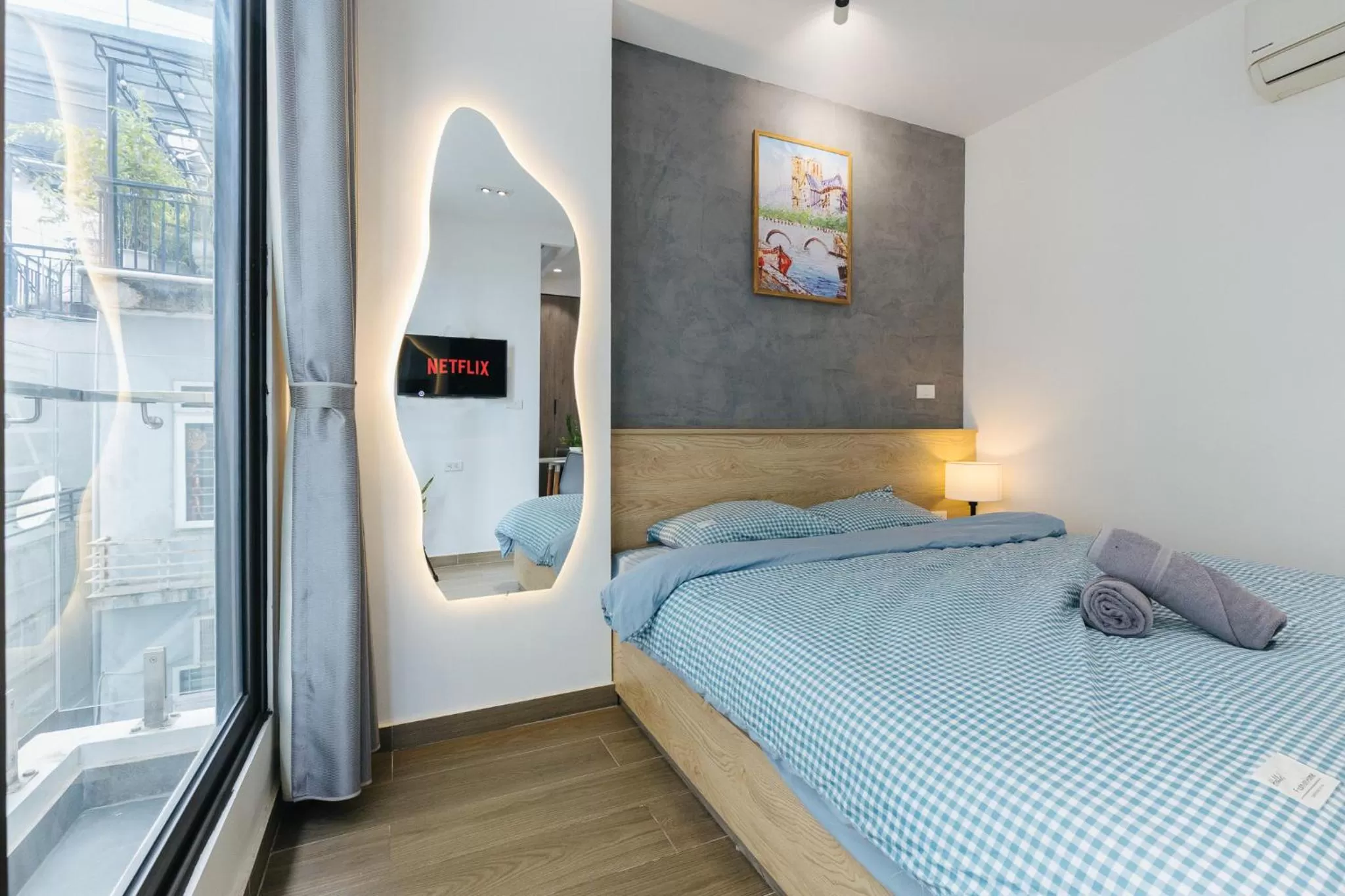 Bed in LUCK APART 8 - Hanoi Westlake Balcony Studio