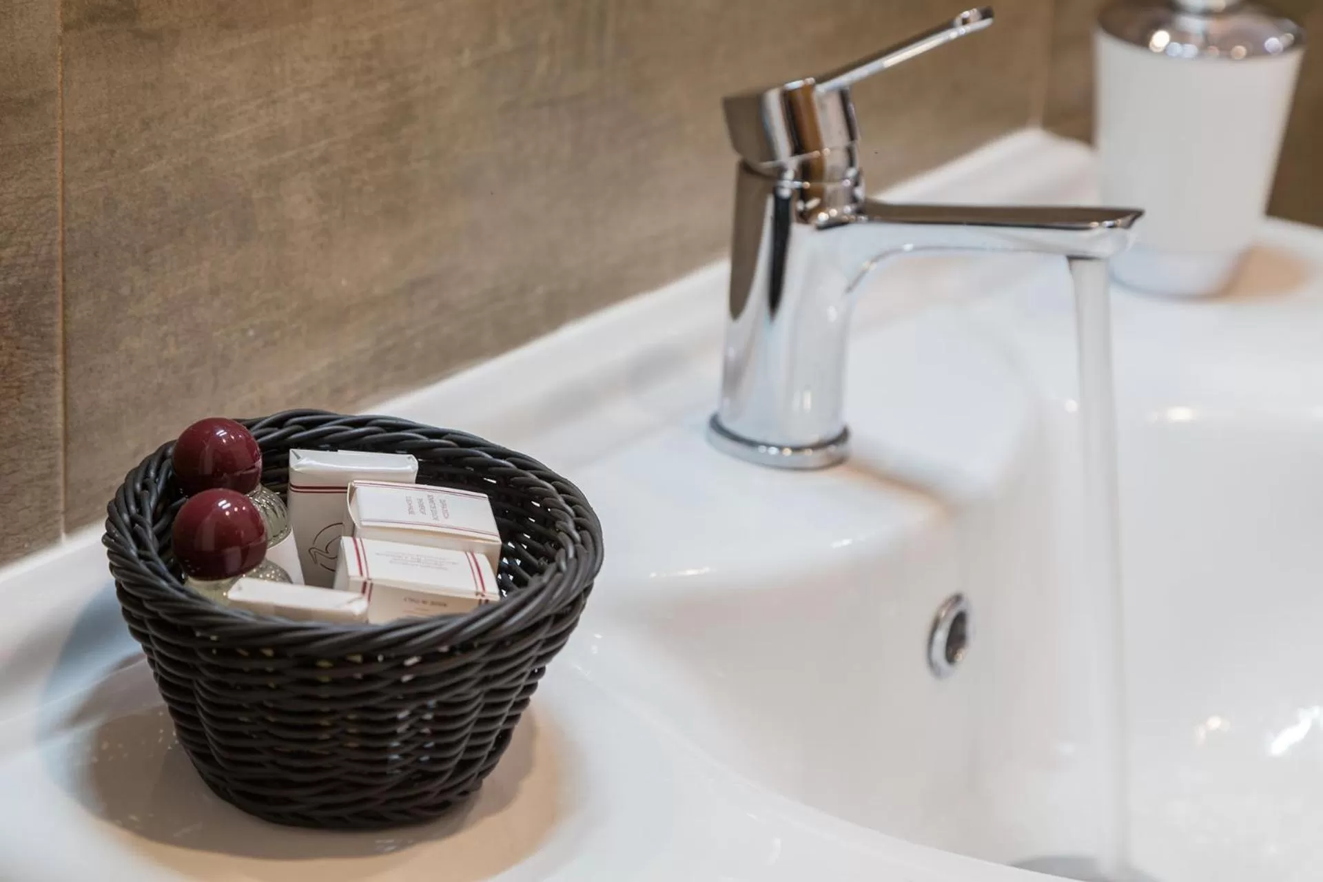 Bathroom in Donna Gina