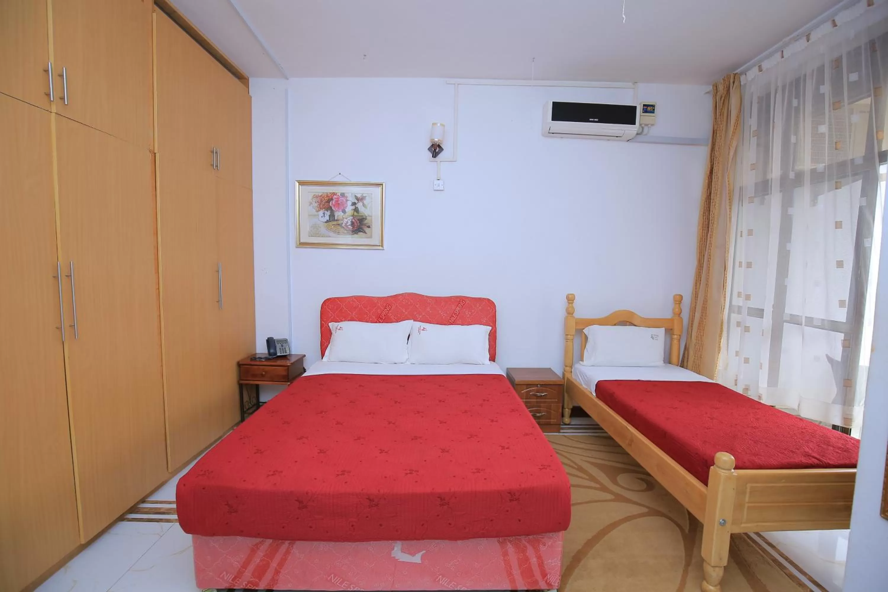 Bed in Frontiers Hotel & Conference Entebbe