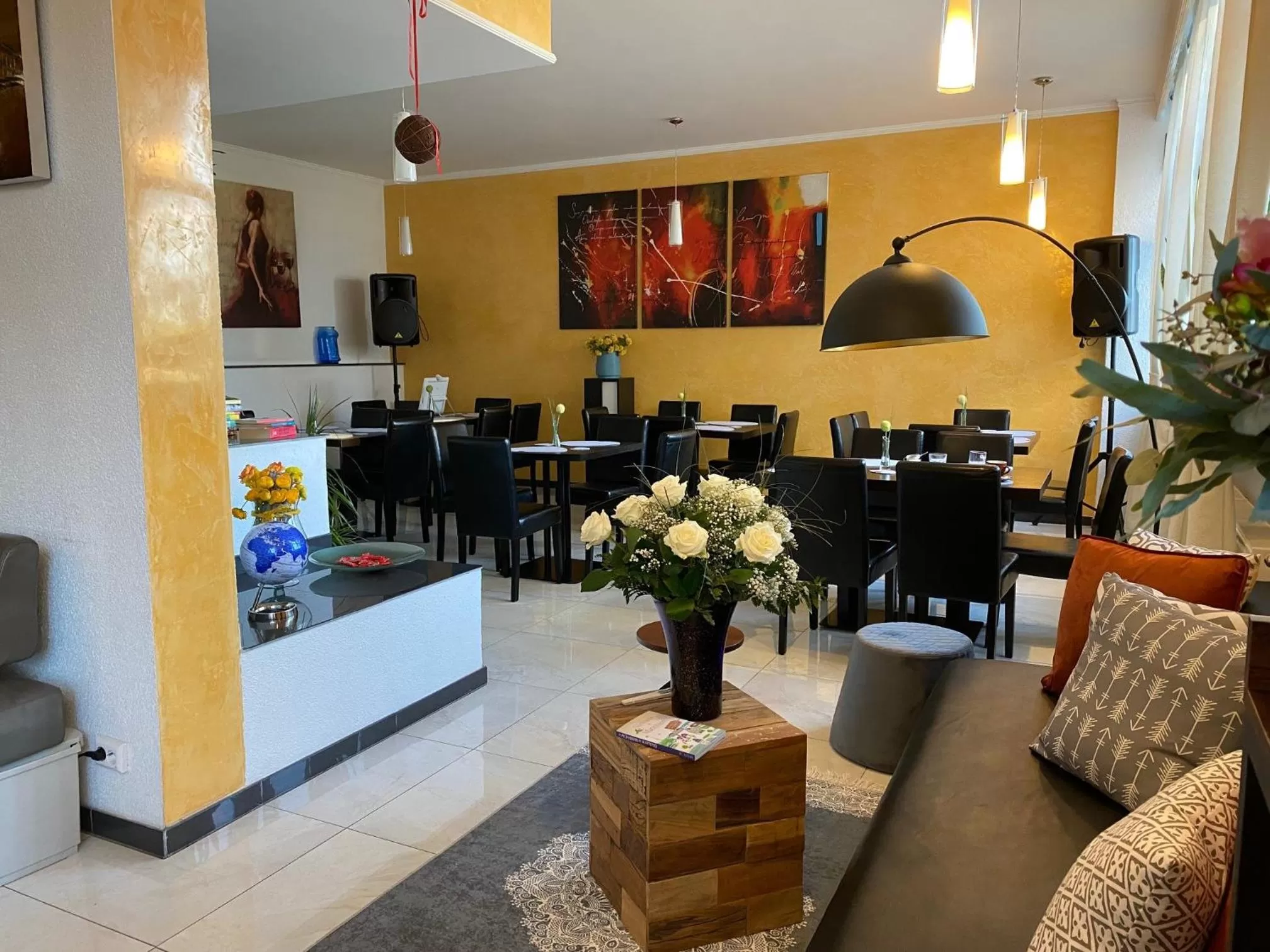 Restaurant/places to eat in Hotel am Hafen