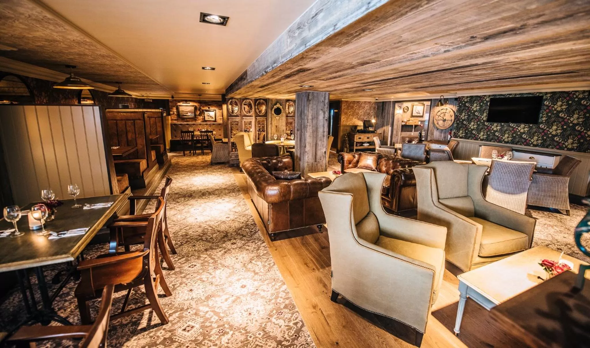 Restaurant/places to eat in Bowfield Hotel and Spa