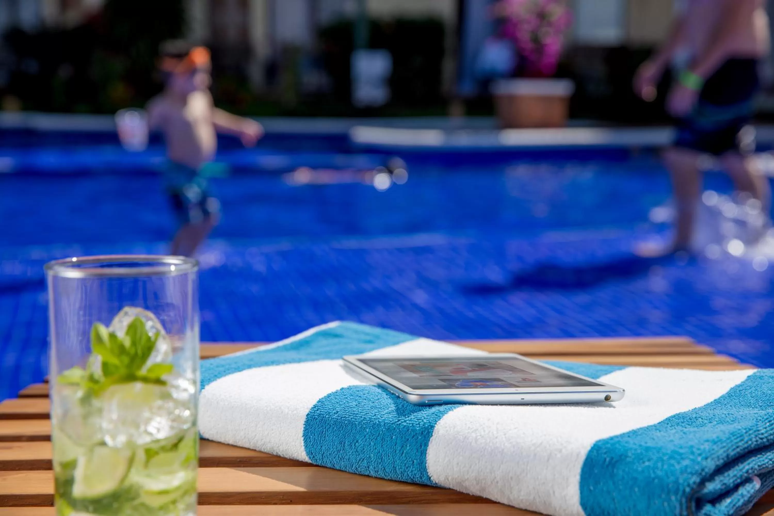 Swimming pool in Flamingo Vallarta Hotel & Marina