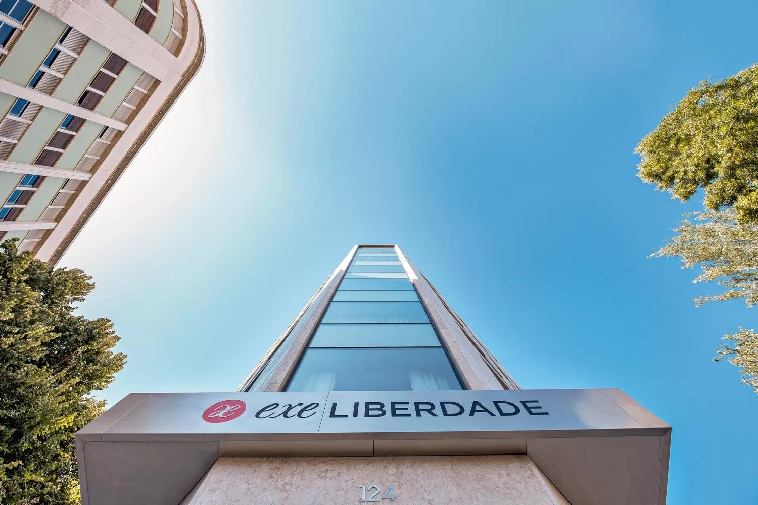 Facade/entrance in EXE Liberdade