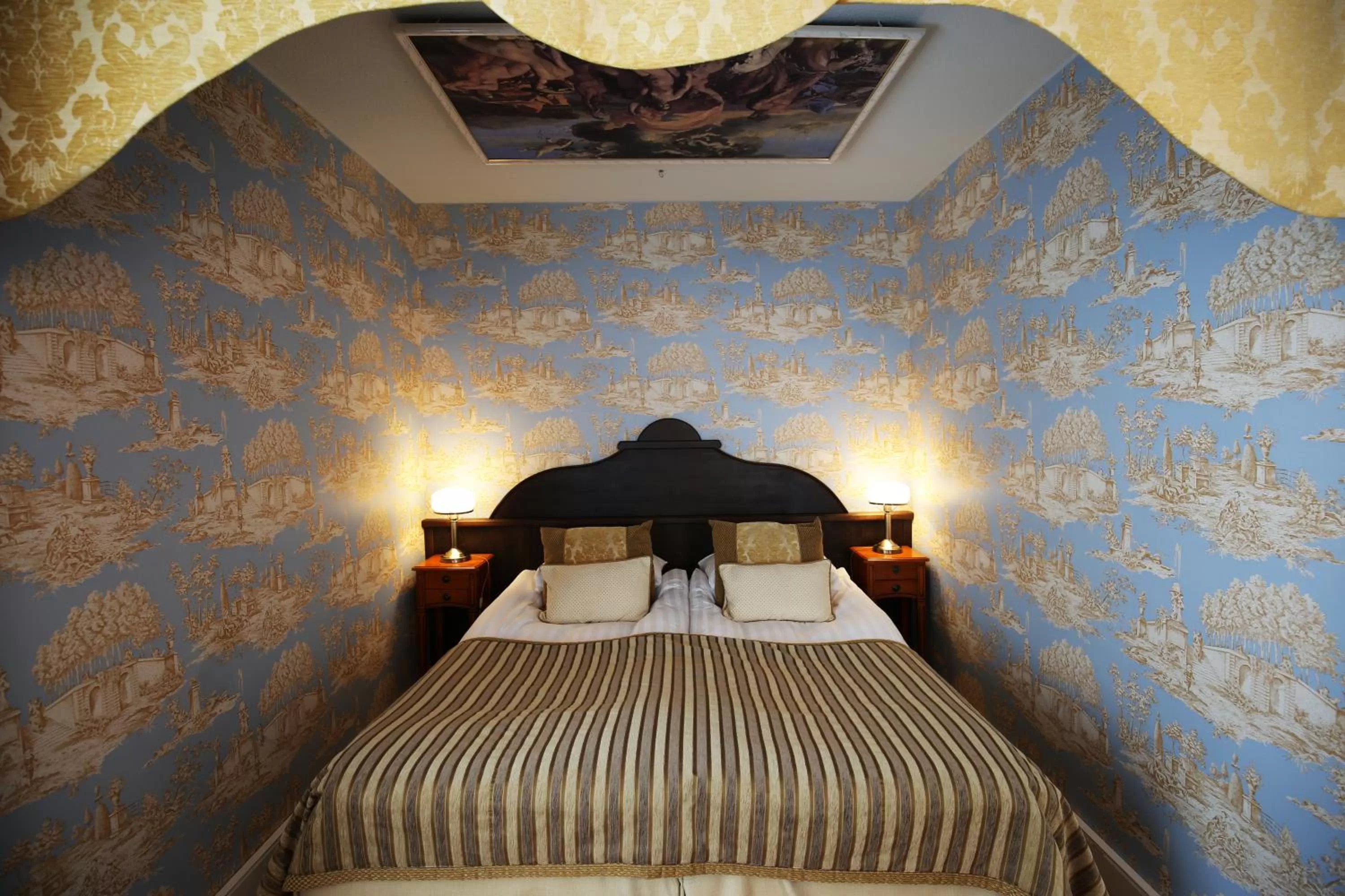 Bed in Boutique Hotel Yöpuu