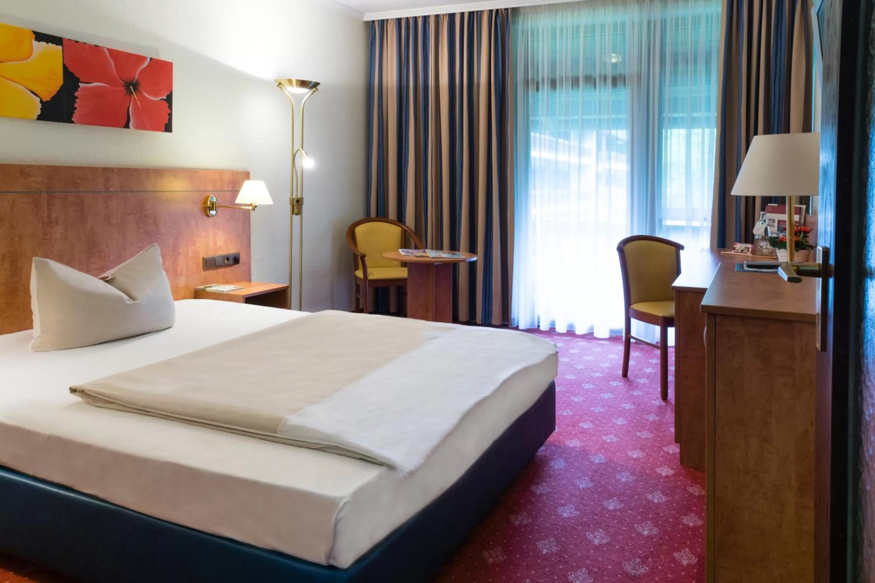 Photo of the whole room, Bed in Hotel St. Georg