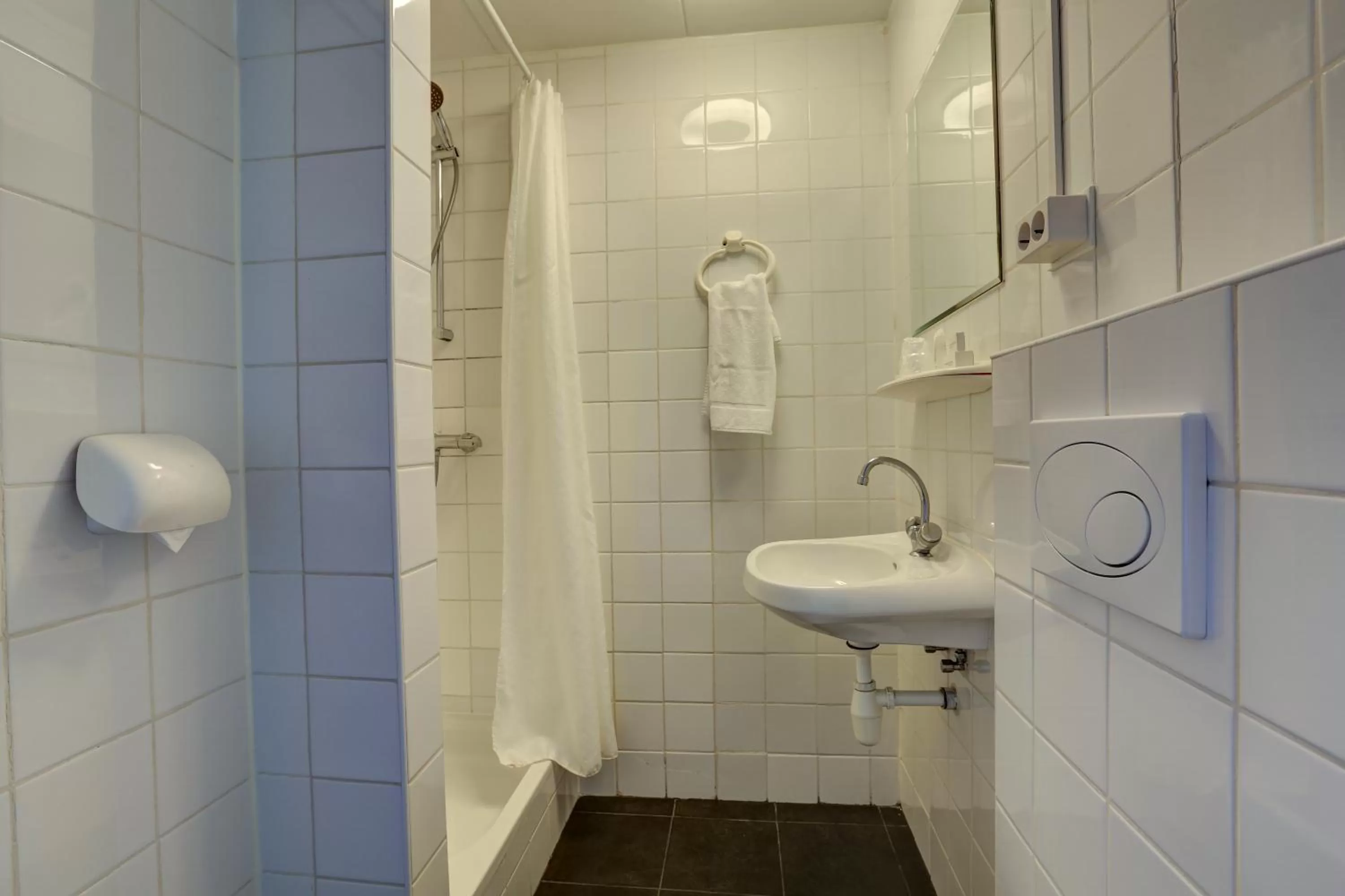 Bathroom in Herberg de Loohoeve