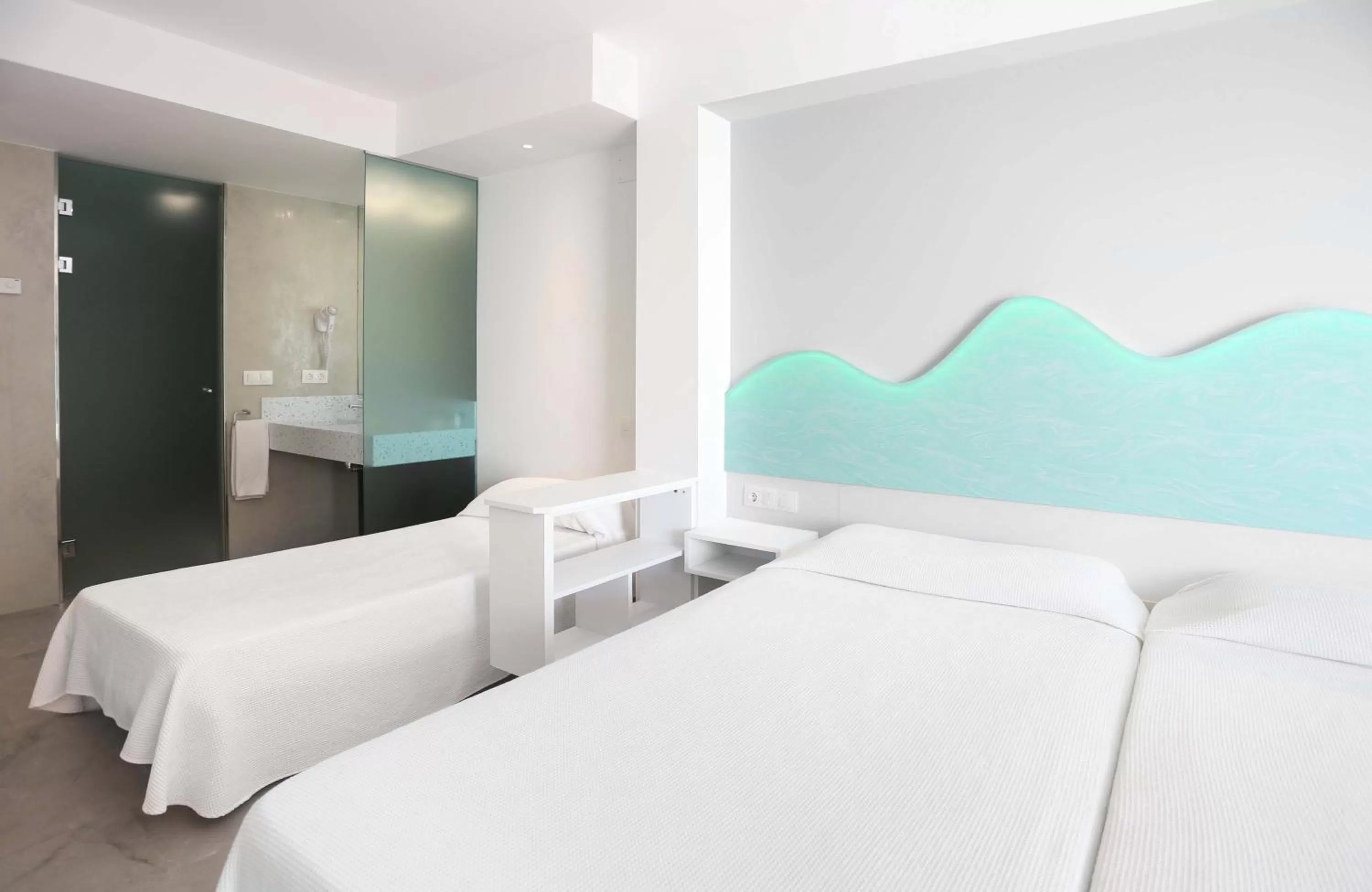 Photo of the whole room, Bed in KAKTUS Hotel Benikaktus