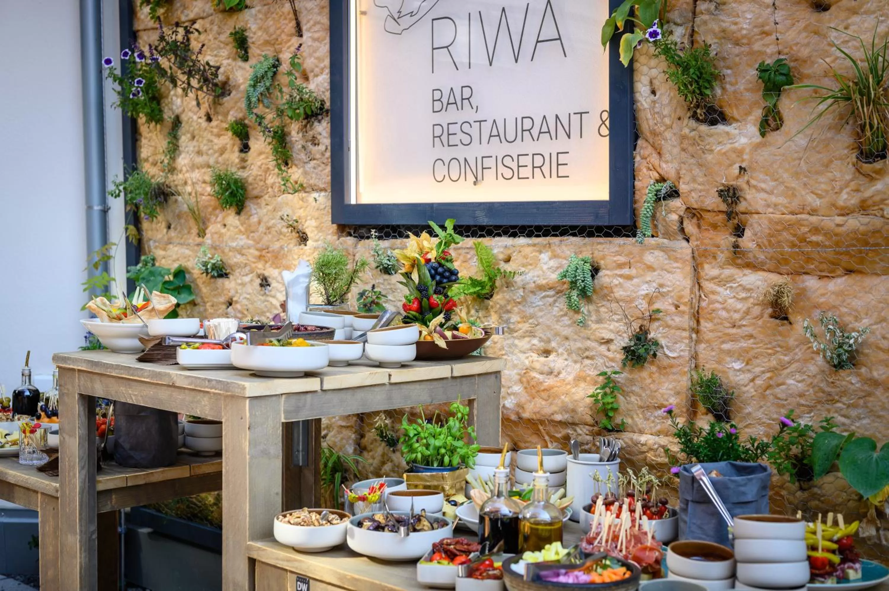 Restaurant/places to eat in Hotel Sonne