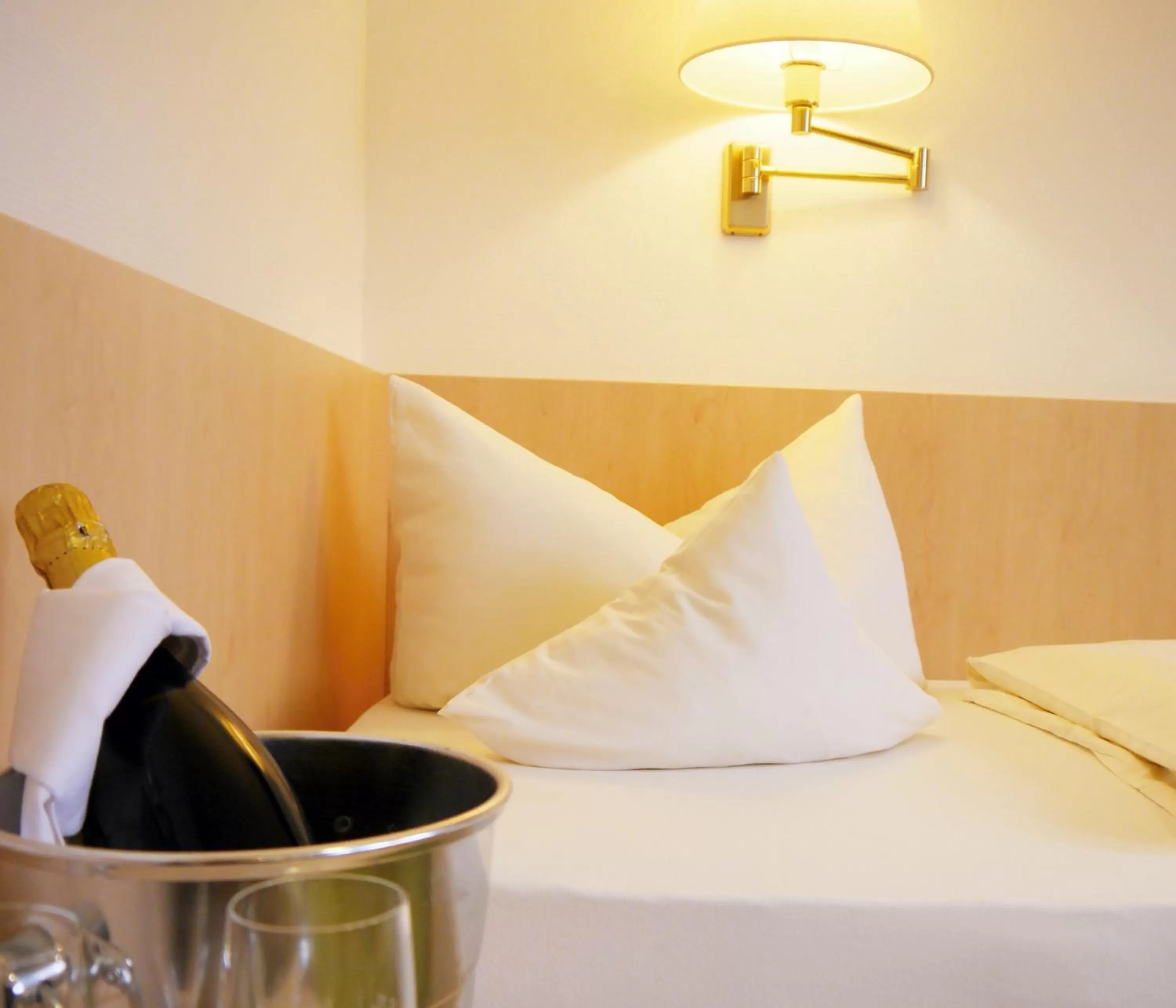 Bed in Berghotel Zollersteighof