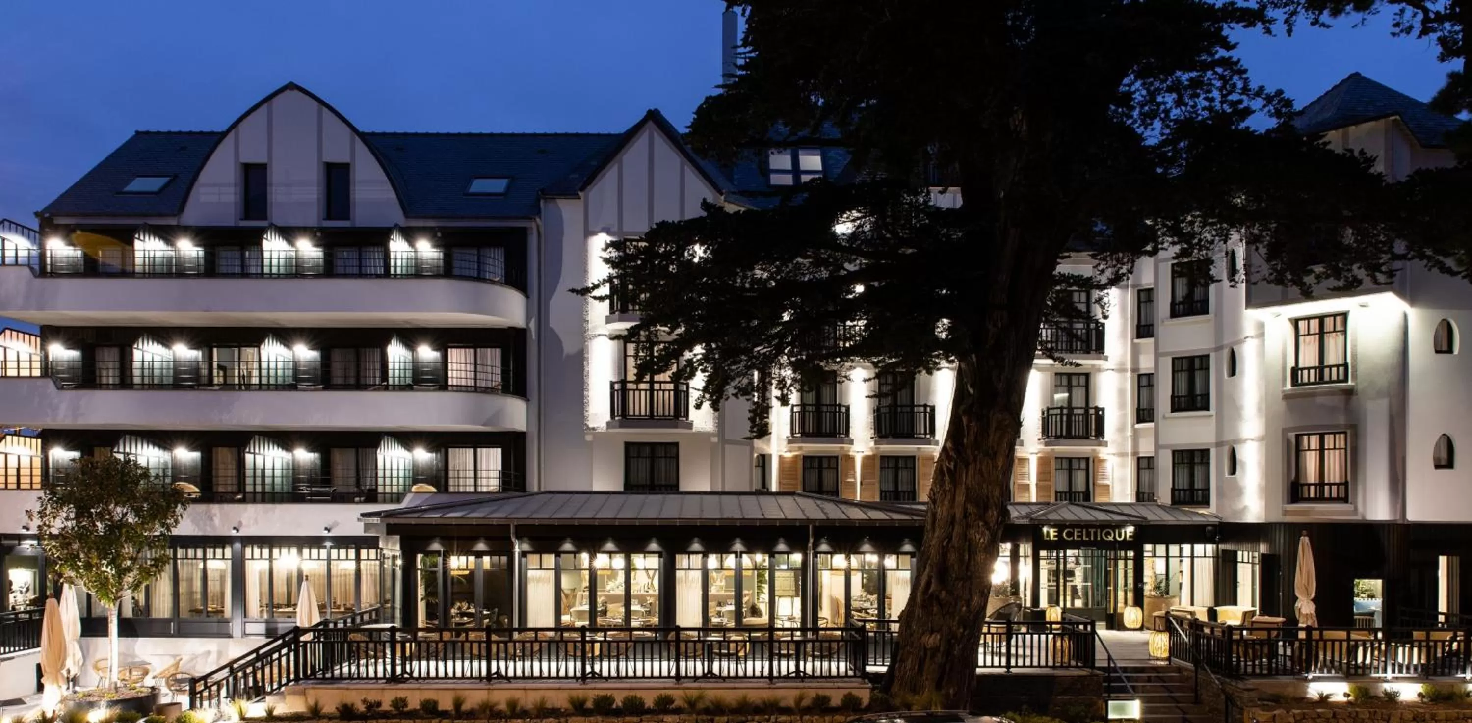 Patio in Le Celtique & Spa