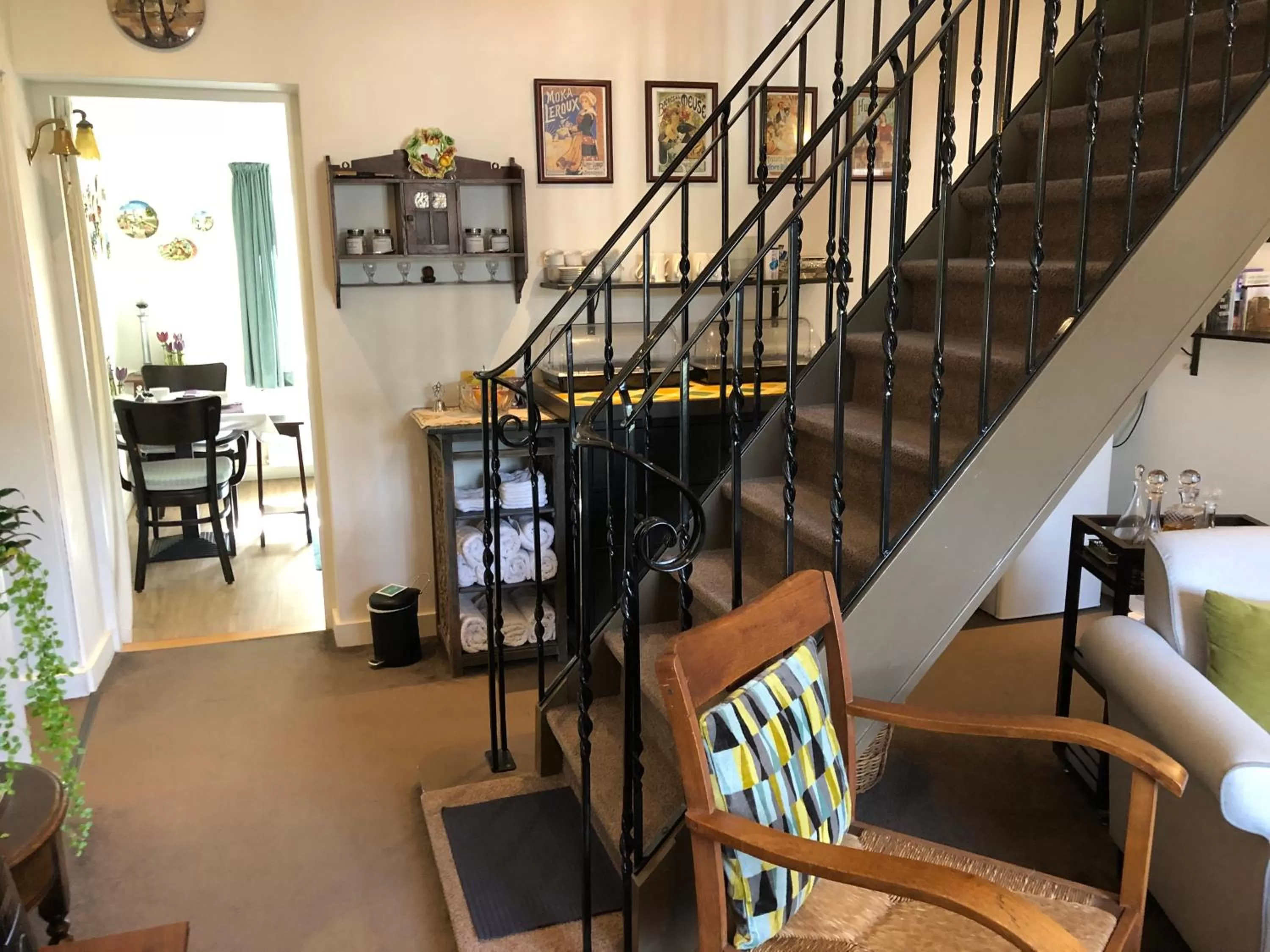 Communal lounge/ TV room, Seating Area in Walnut Lodge Bed & Breakfast