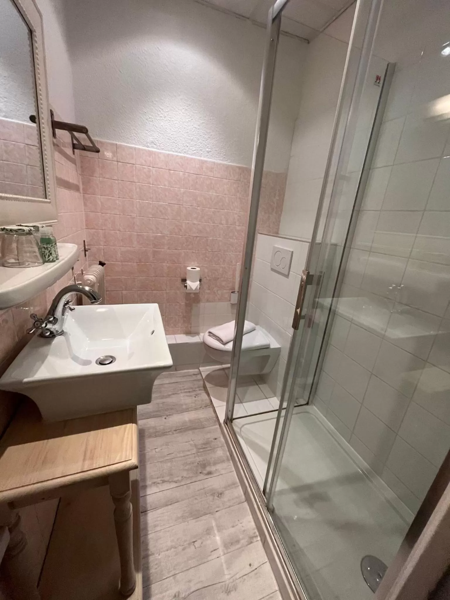 Bathroom in Azurene Royal Hotel