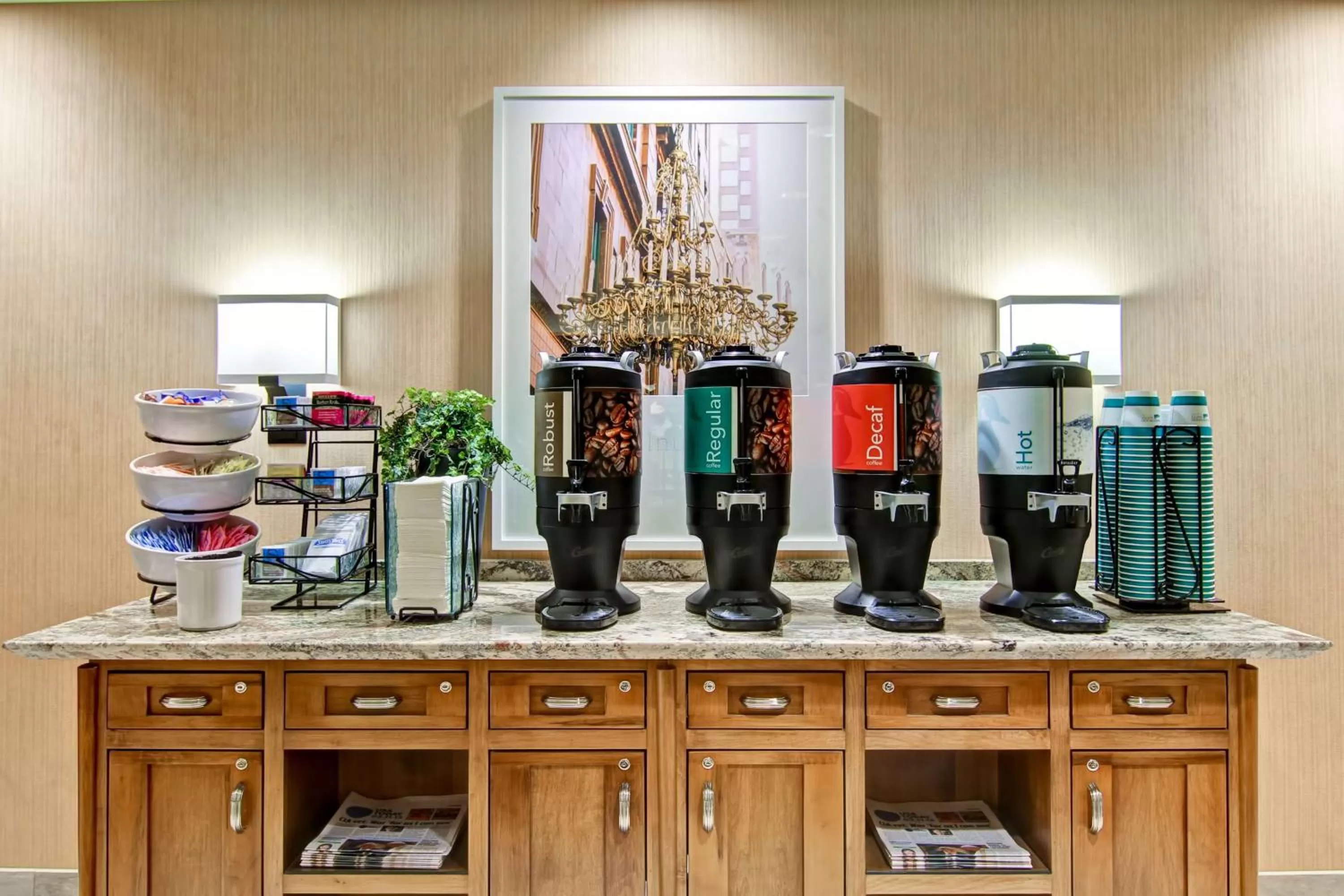 Restaurant/places to eat in Homewood Suites by Hilton Cincinnati-Downtown