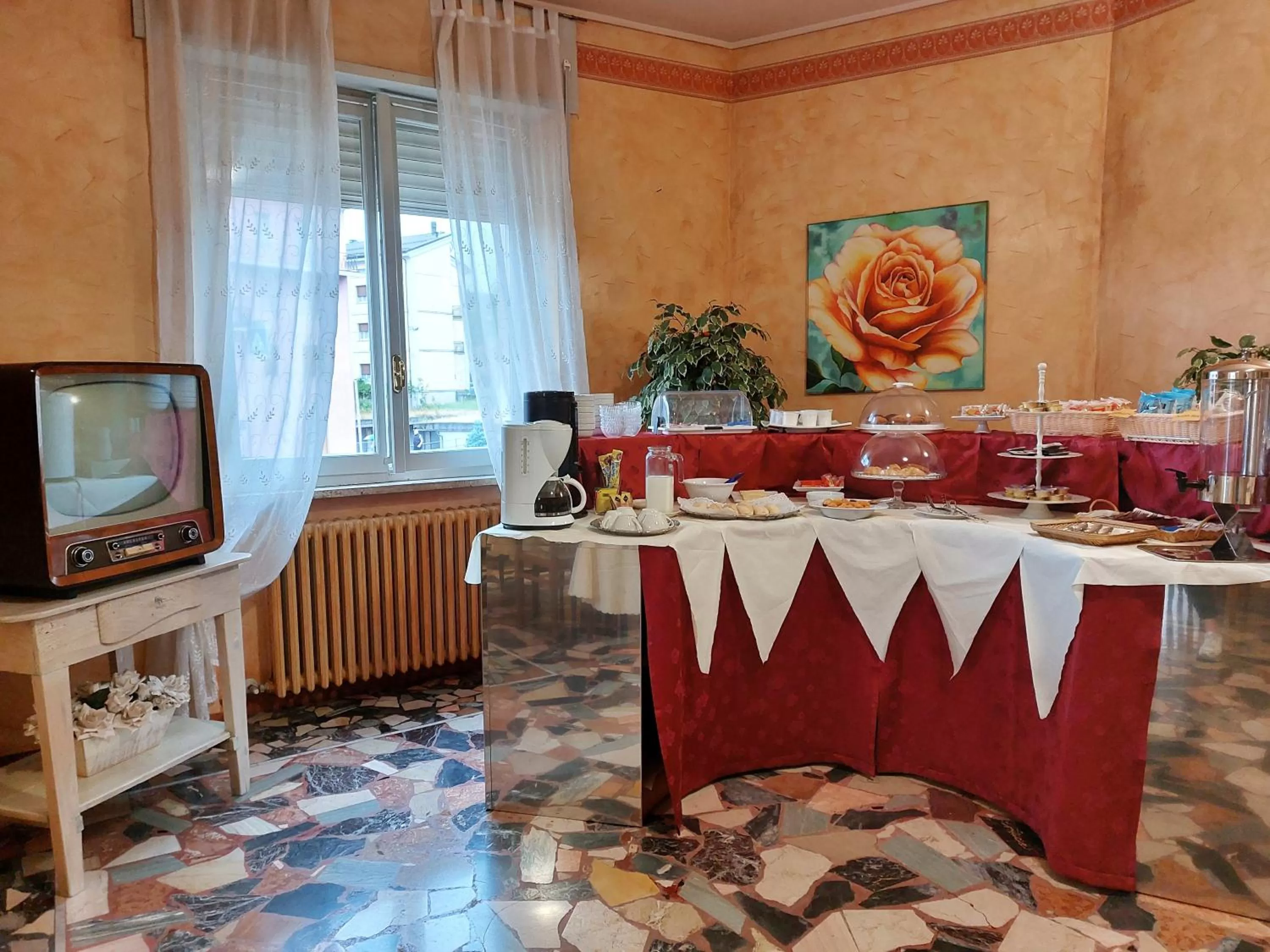 Breakfast in Hotel Residence Sant'Anna