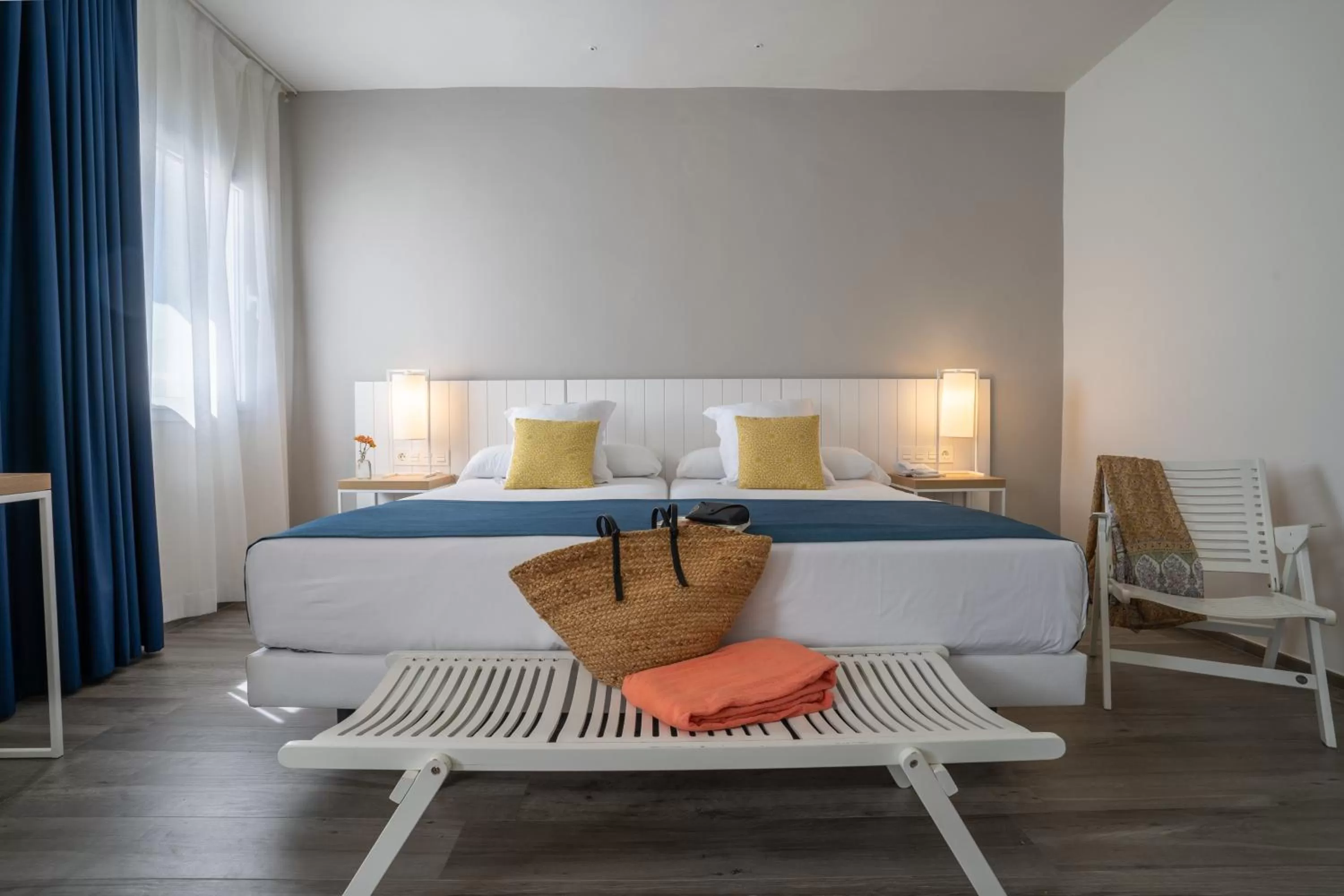 Photo of the whole room, Bed in Hotel Agaró