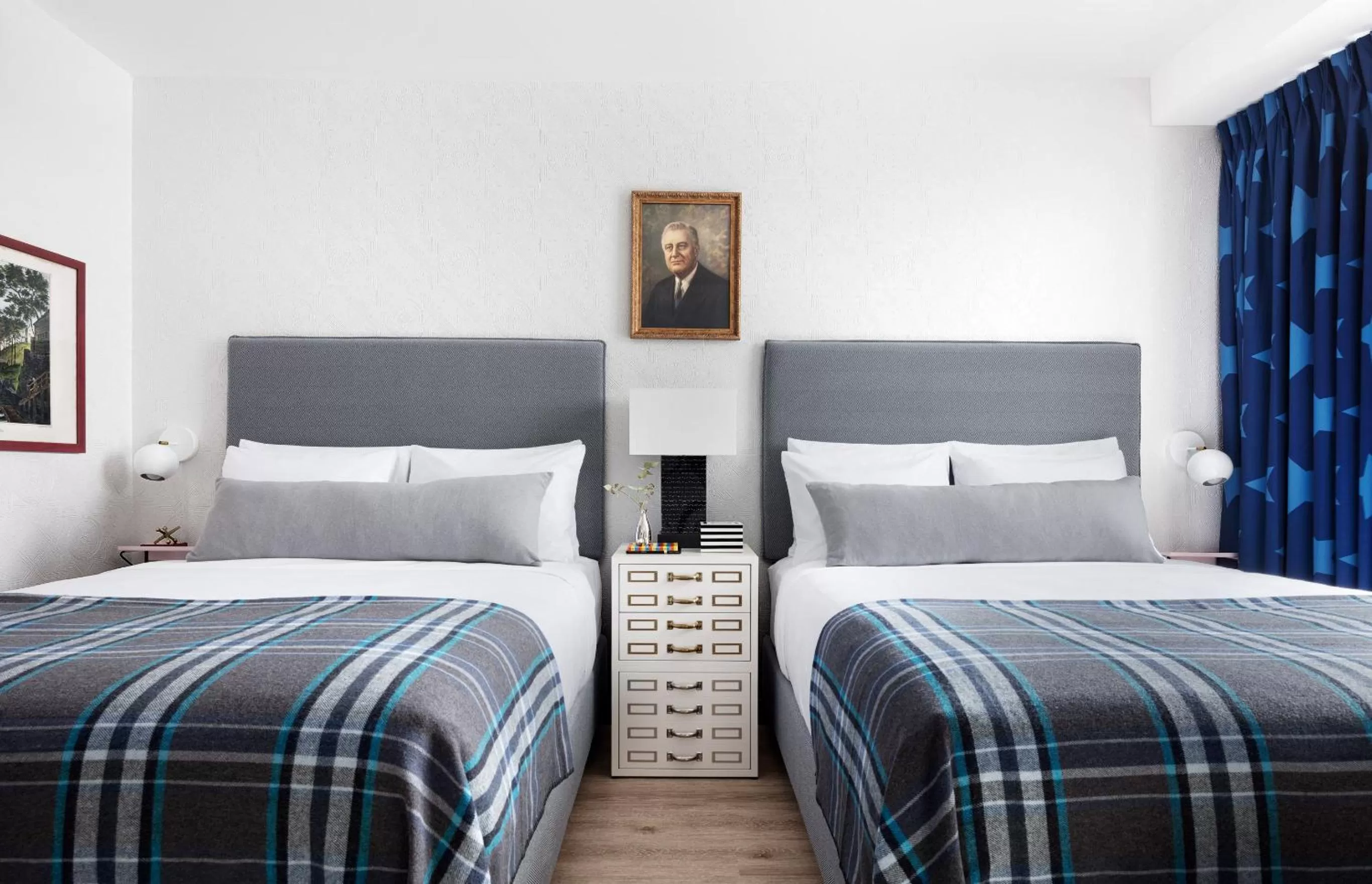 Bed in Graduate by Hilton New York