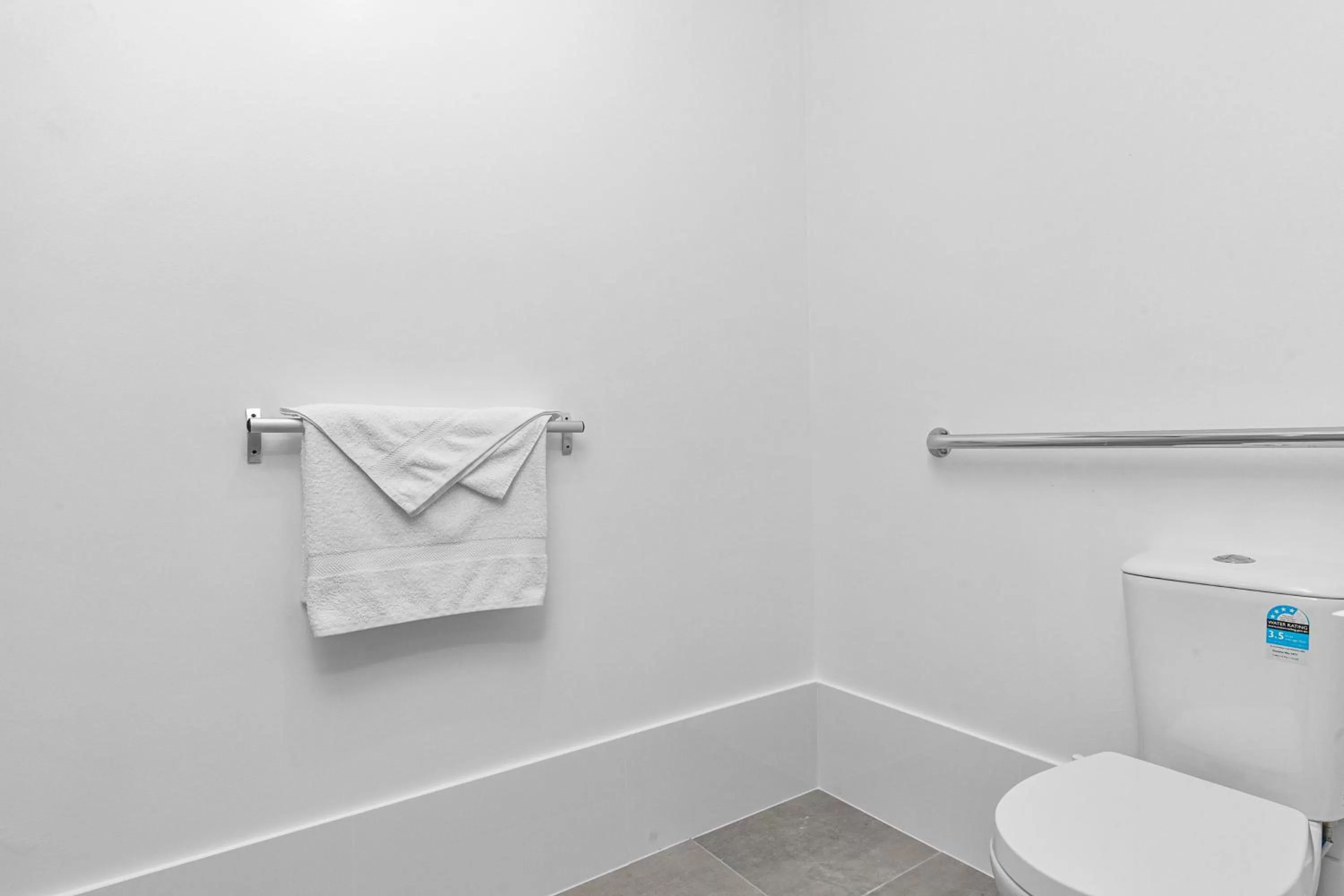 Bathroom in The Wine Vine Hotel