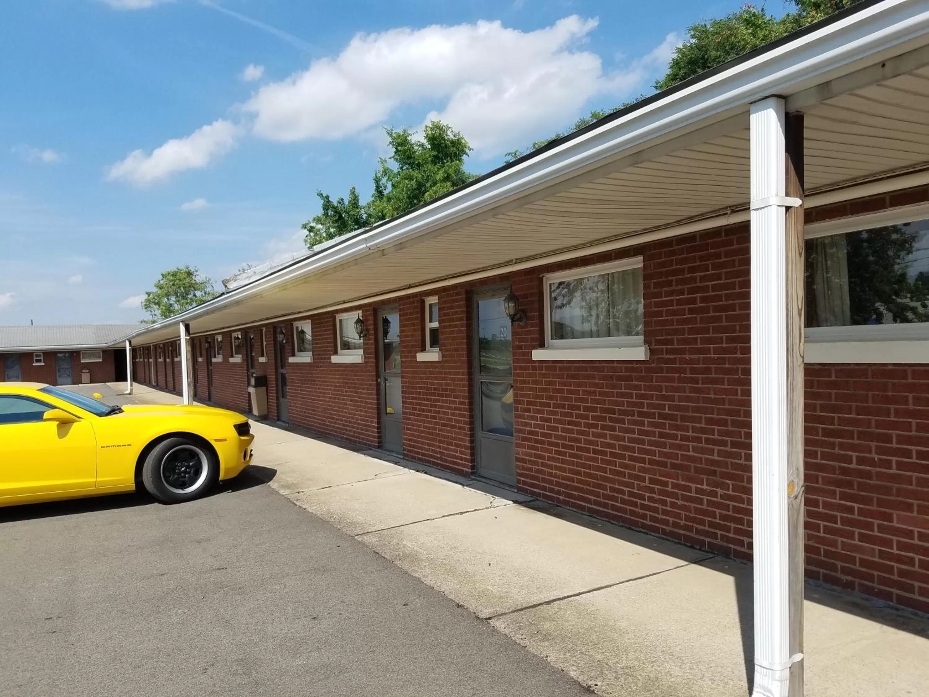 Area and facilities, Property Building in Melody Motor Lodge