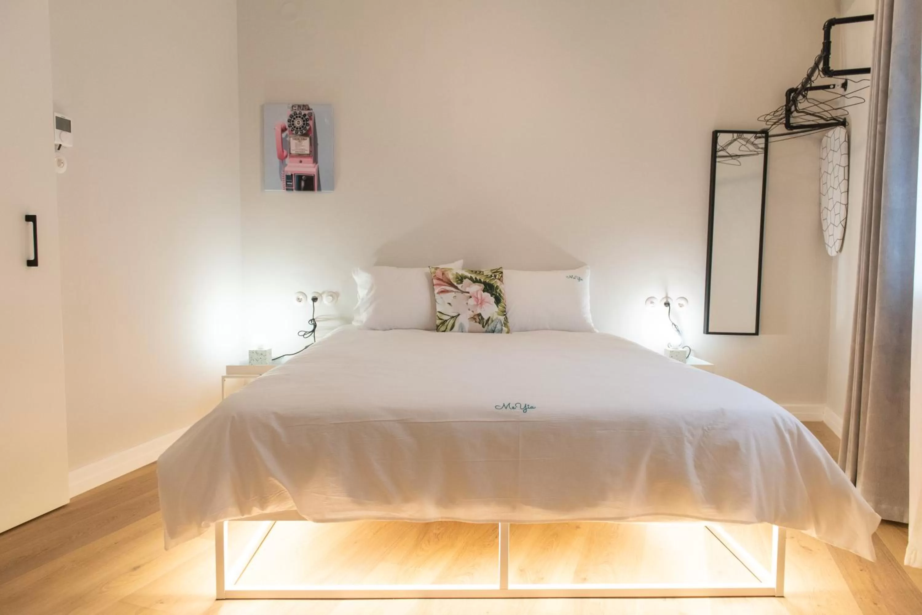 Bed in MeYia studios