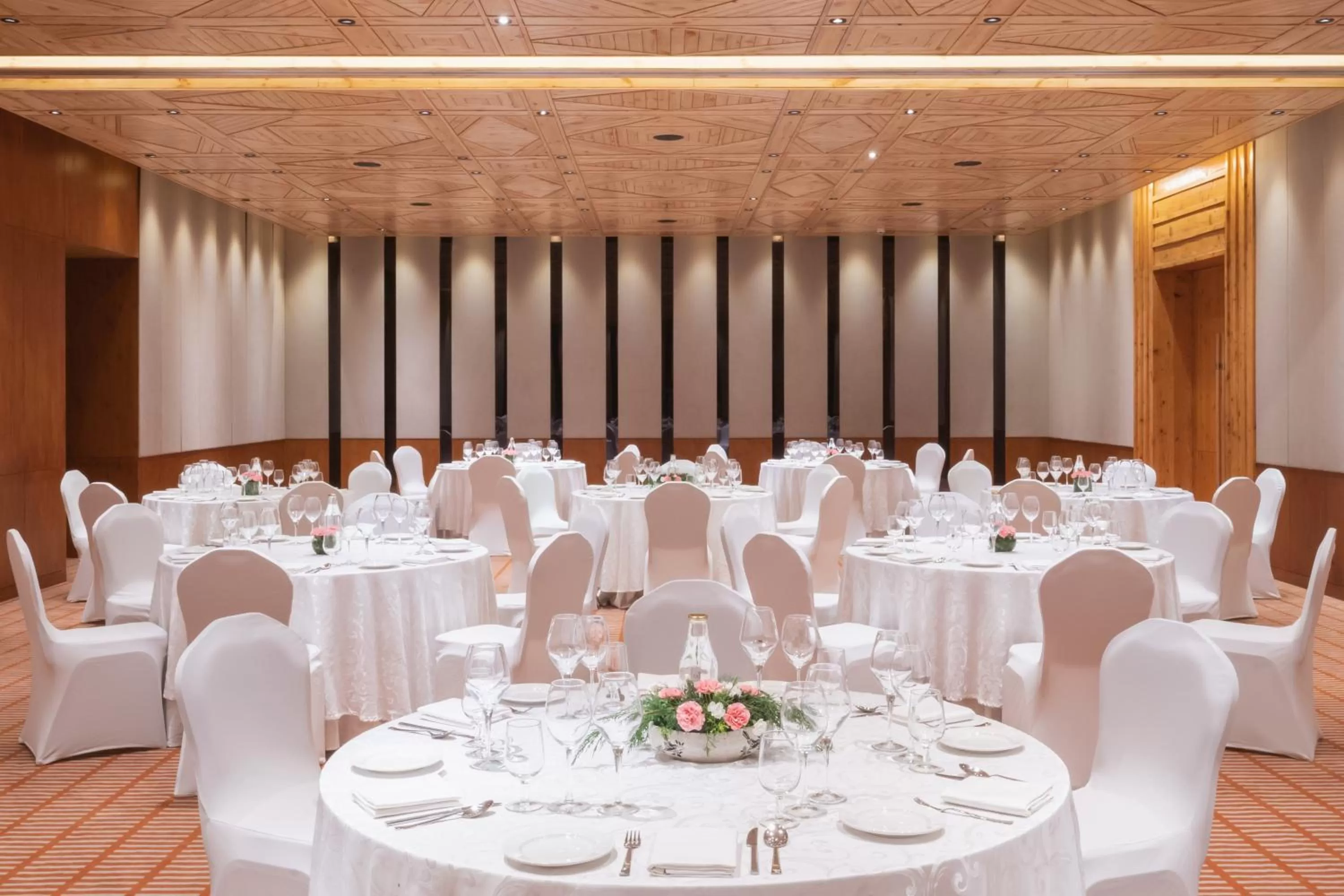 Banquet/Function facilities in Taj Theog Resort & Spa Shimla