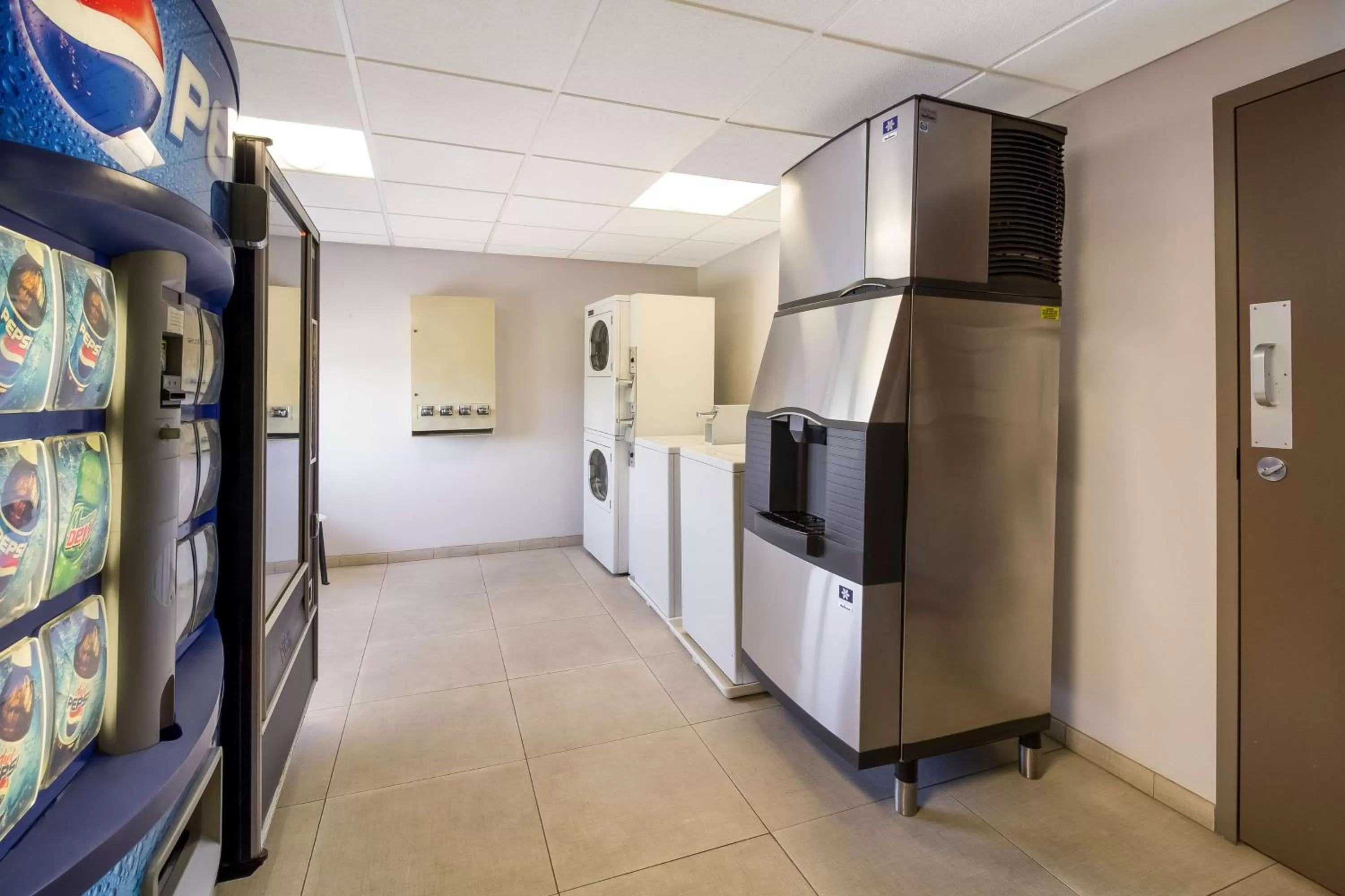 laundry in Best Western Lock Haven