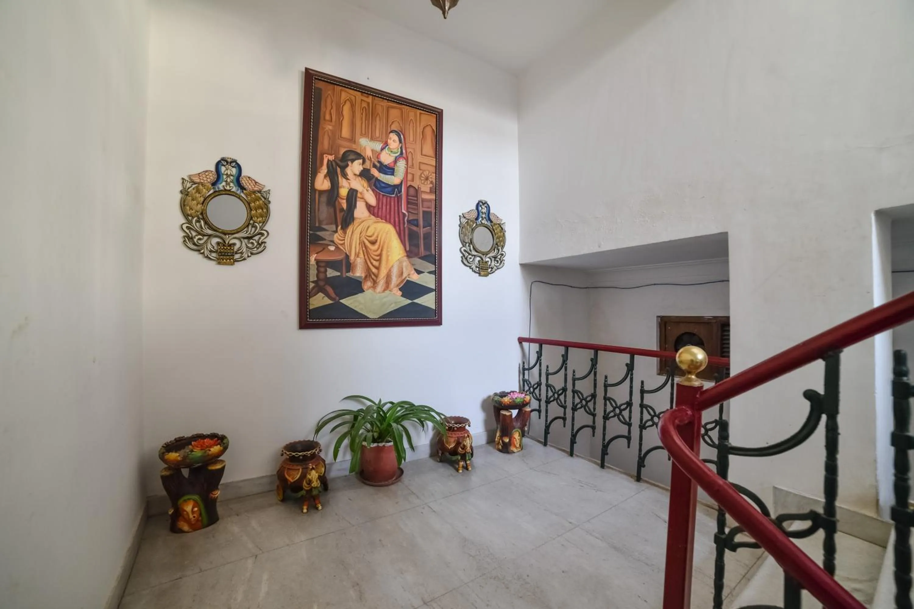 Decorative detail in Hotel Devraj Niwas on Lake Pichola