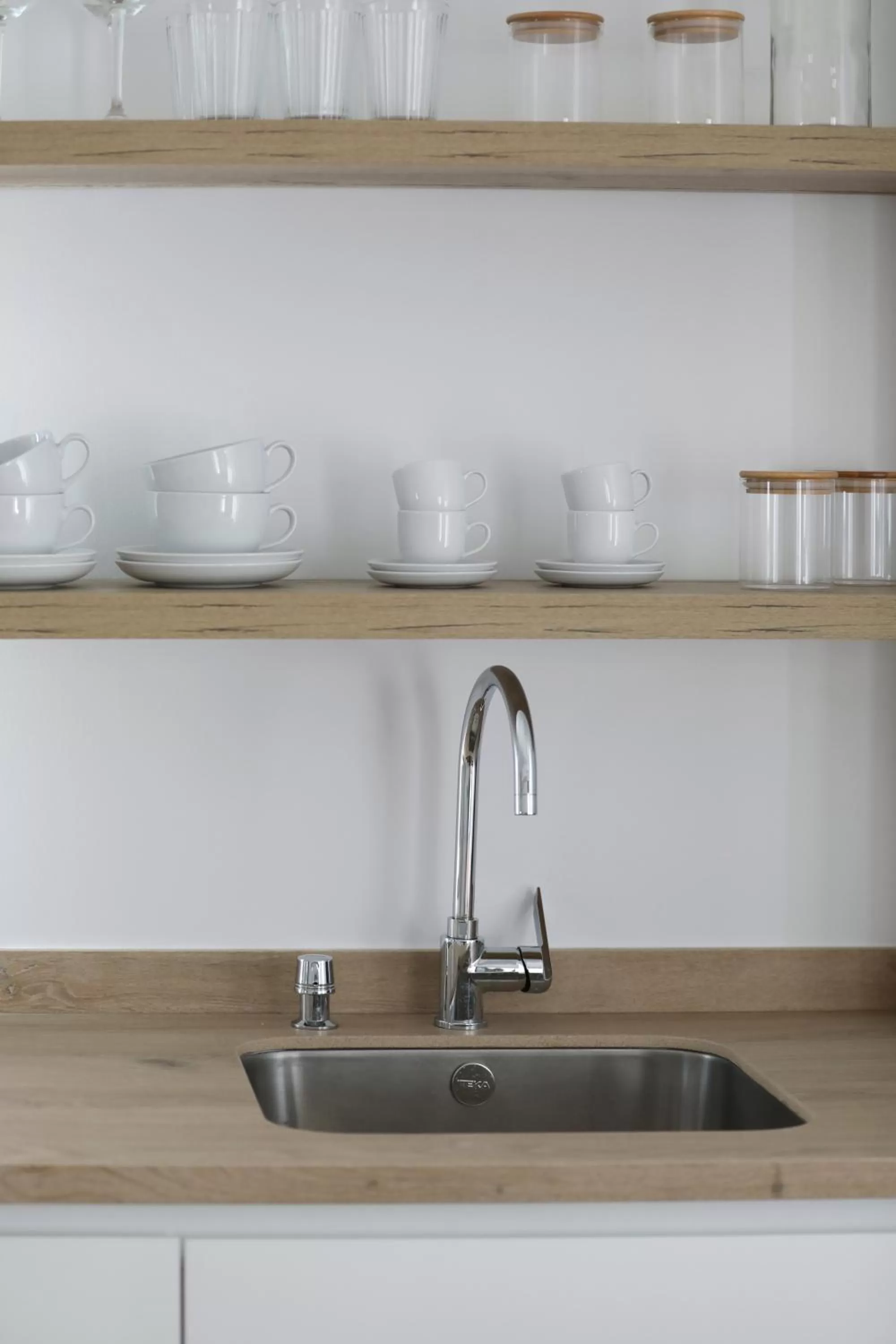 Kitchen or kitchenette in Le Petit Boutique Hotel