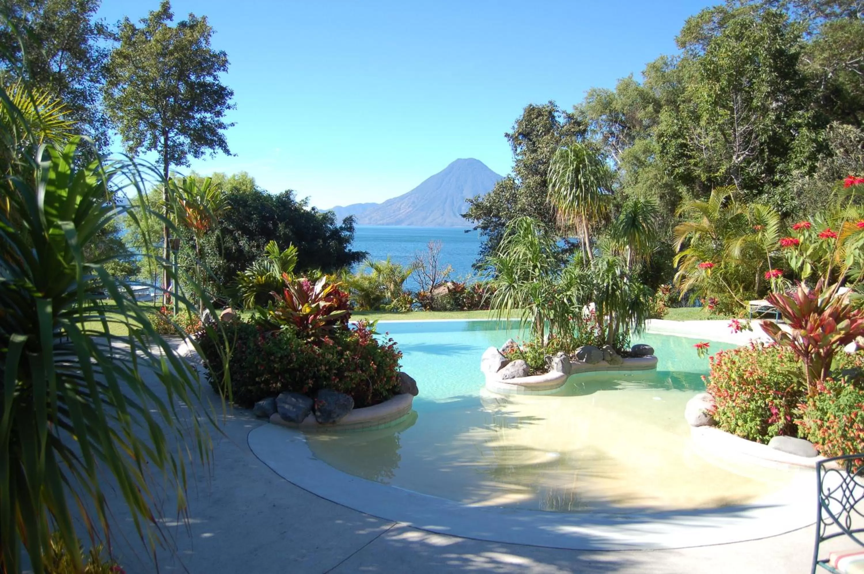 Lake view in Hotel San Buenaventura de Atitlán