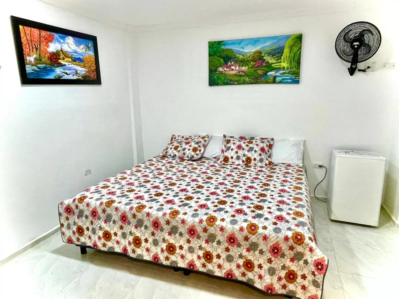 Bed in Hotel Eterna Primavera