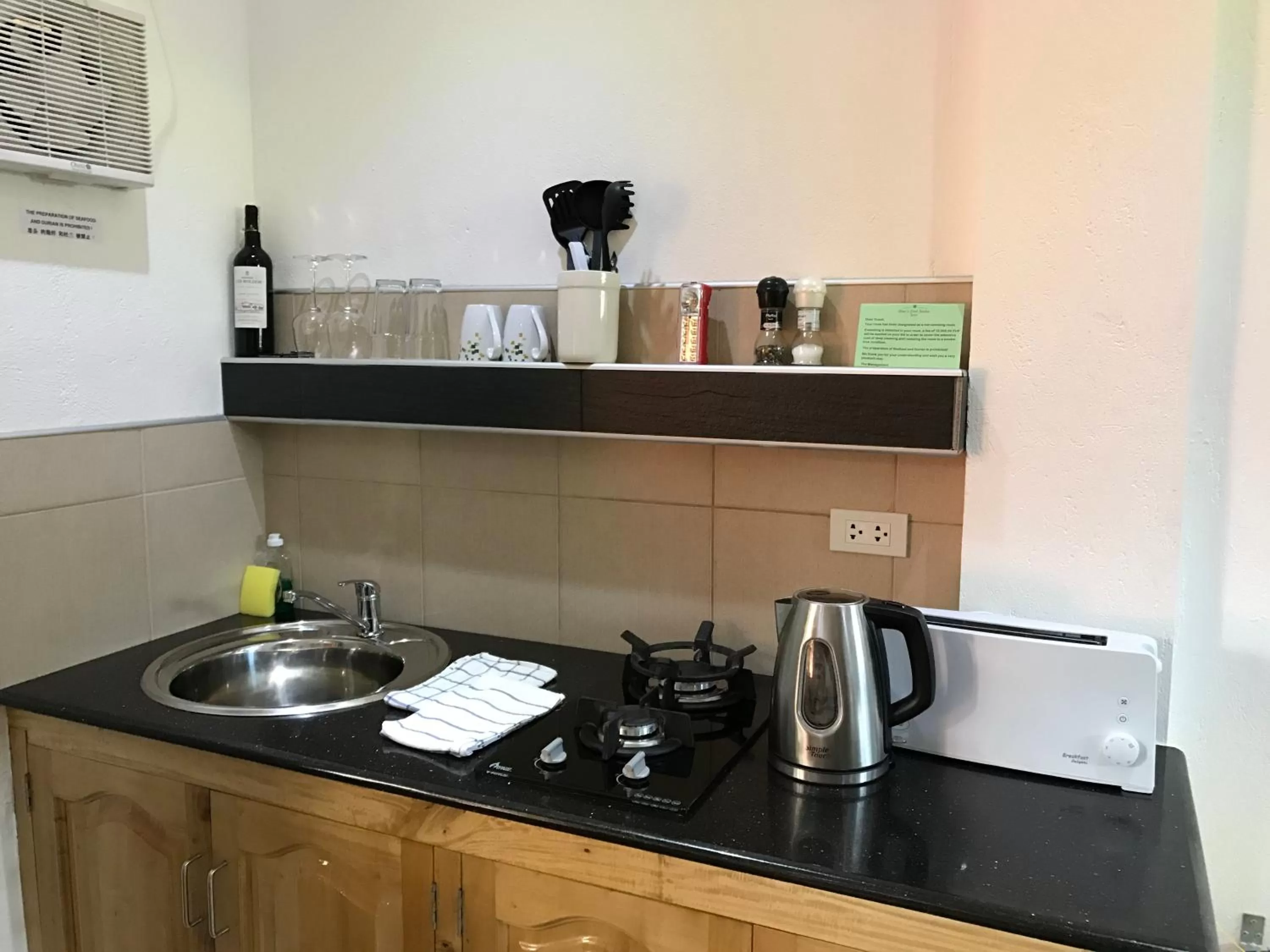 Kitchen or kitchenette in Alona's Coral Garden Resort (Adult-Only)