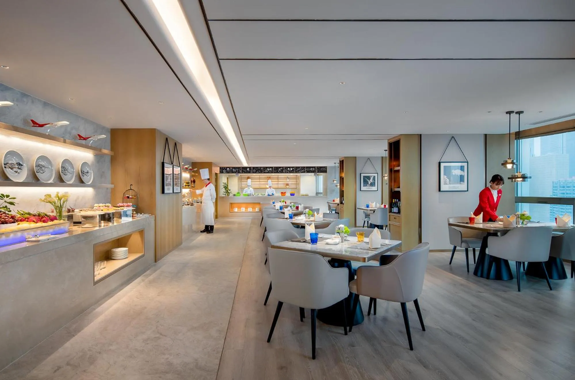 Restaurant/places to eat in Shenzhenair International Hotel