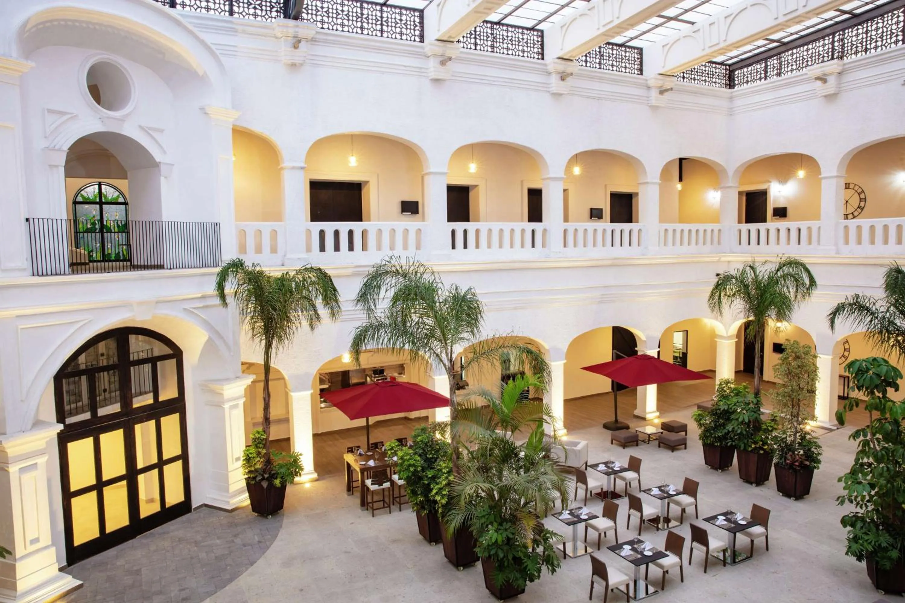 Lobby or reception in Doubletree By Hilton Toluca