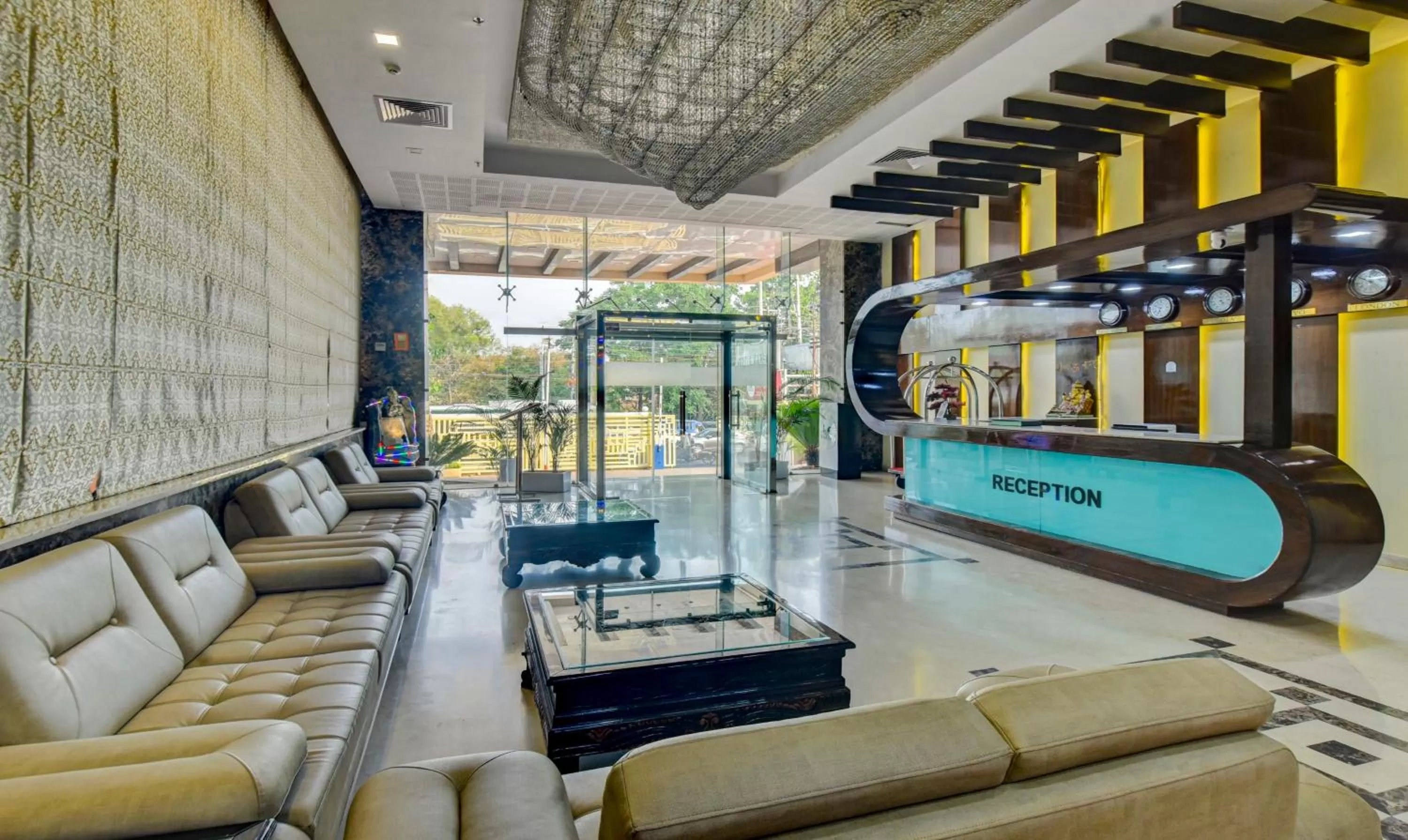 Lobby or reception in Treebo Elysee, Patel Nagar