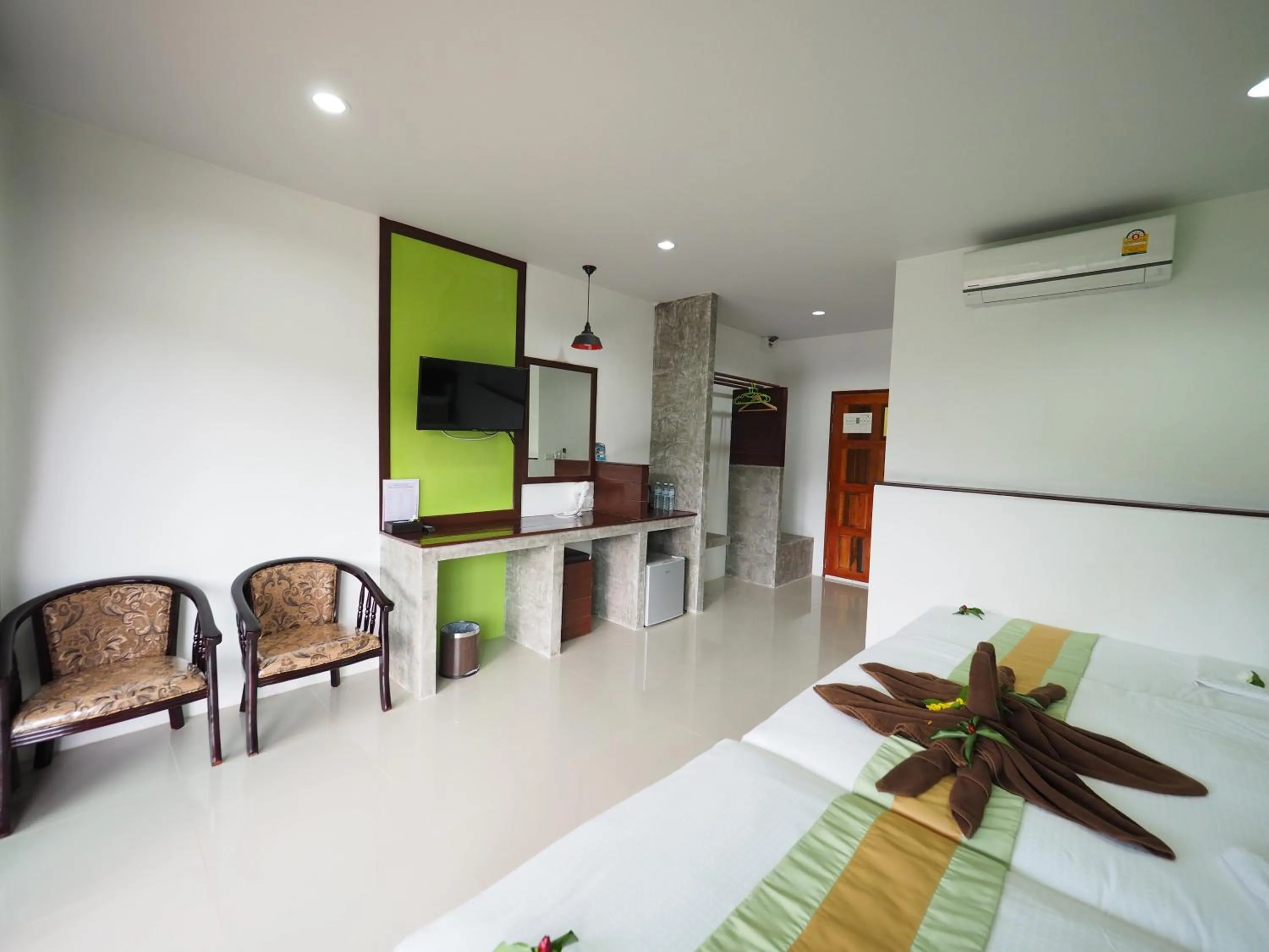 Seating area in Hatzanda Lanta Resort - SHA Extra Plus