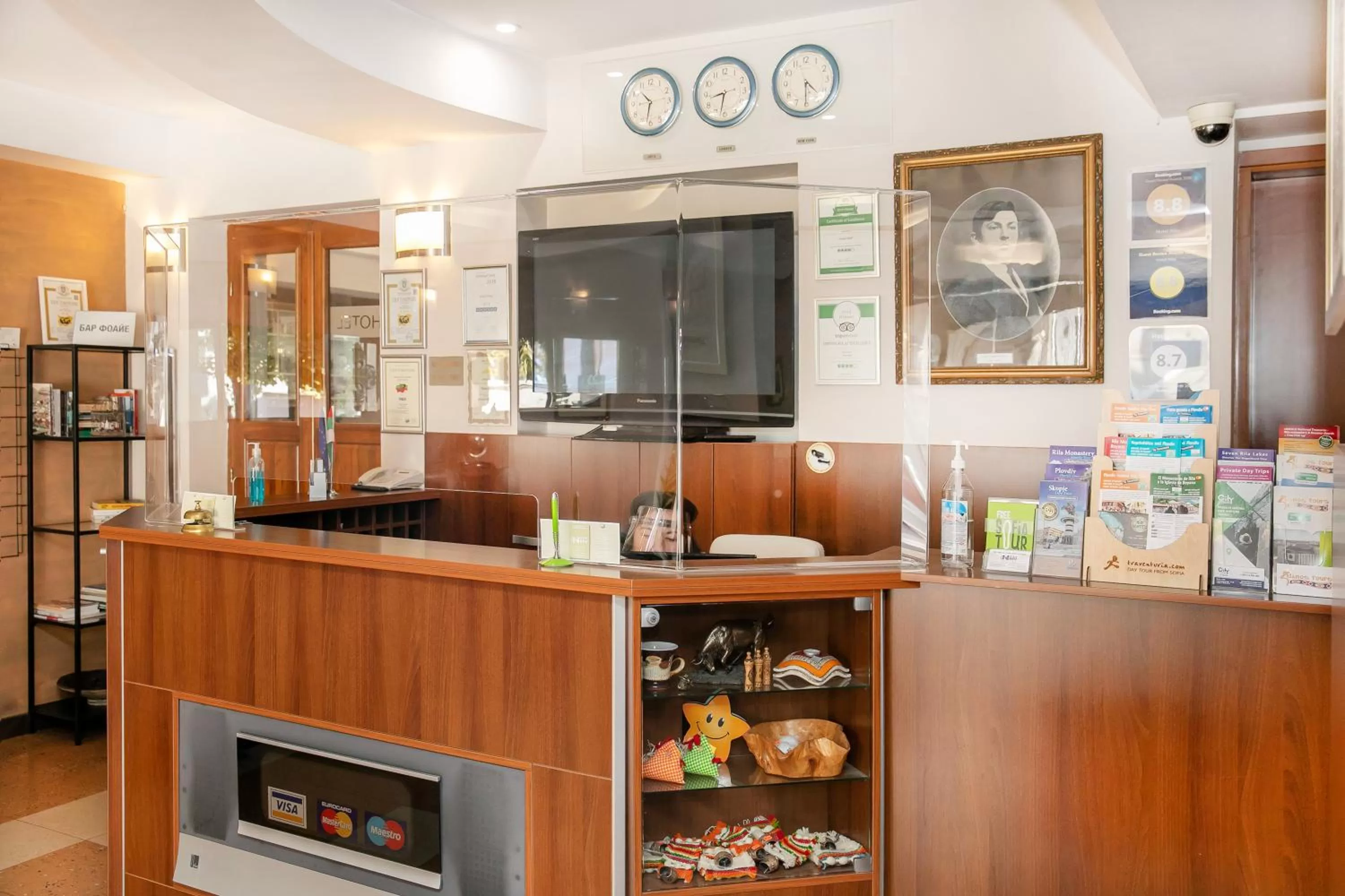 Property building in Hotel Niky