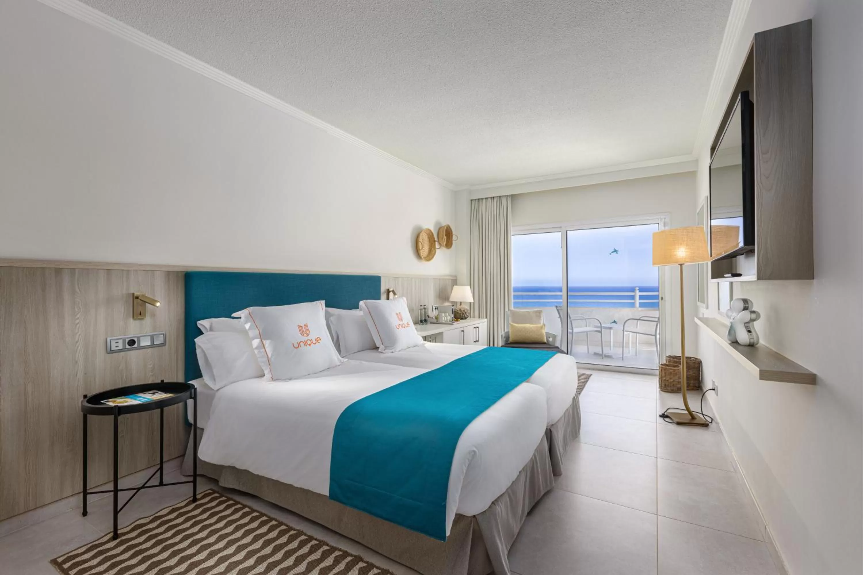 Bedroom, Bed in Corallium Dunamar by Lopesan Hotels - Adults Only